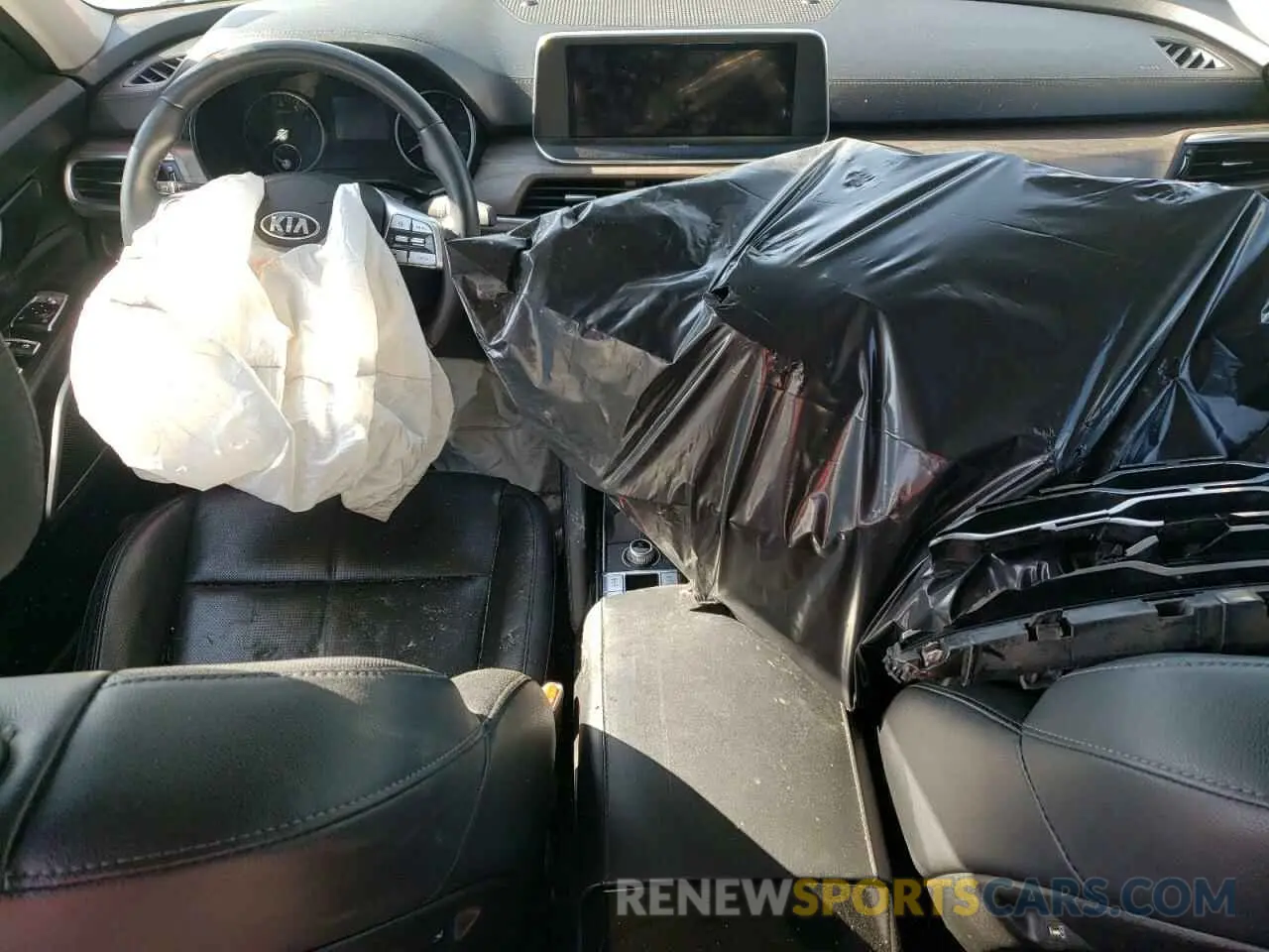 8 Photograph of a damaged car 5XYP3DHC0LG023031 KIA TELLURIDE 2020