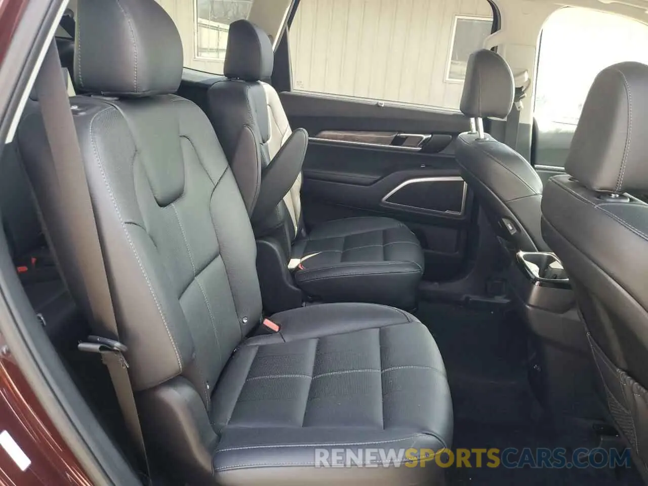 11 Photograph of a damaged car 5XYP3DHC1LG055440 KIA TELLURIDE 2020