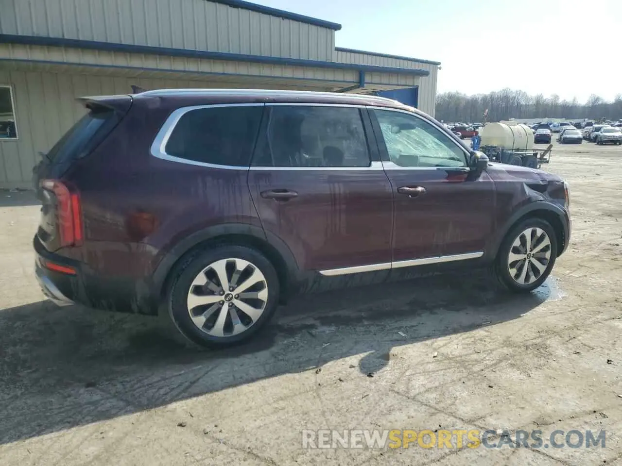 3 Photograph of a damaged car 5XYP3DHC1LG055440 KIA TELLURIDE 2020