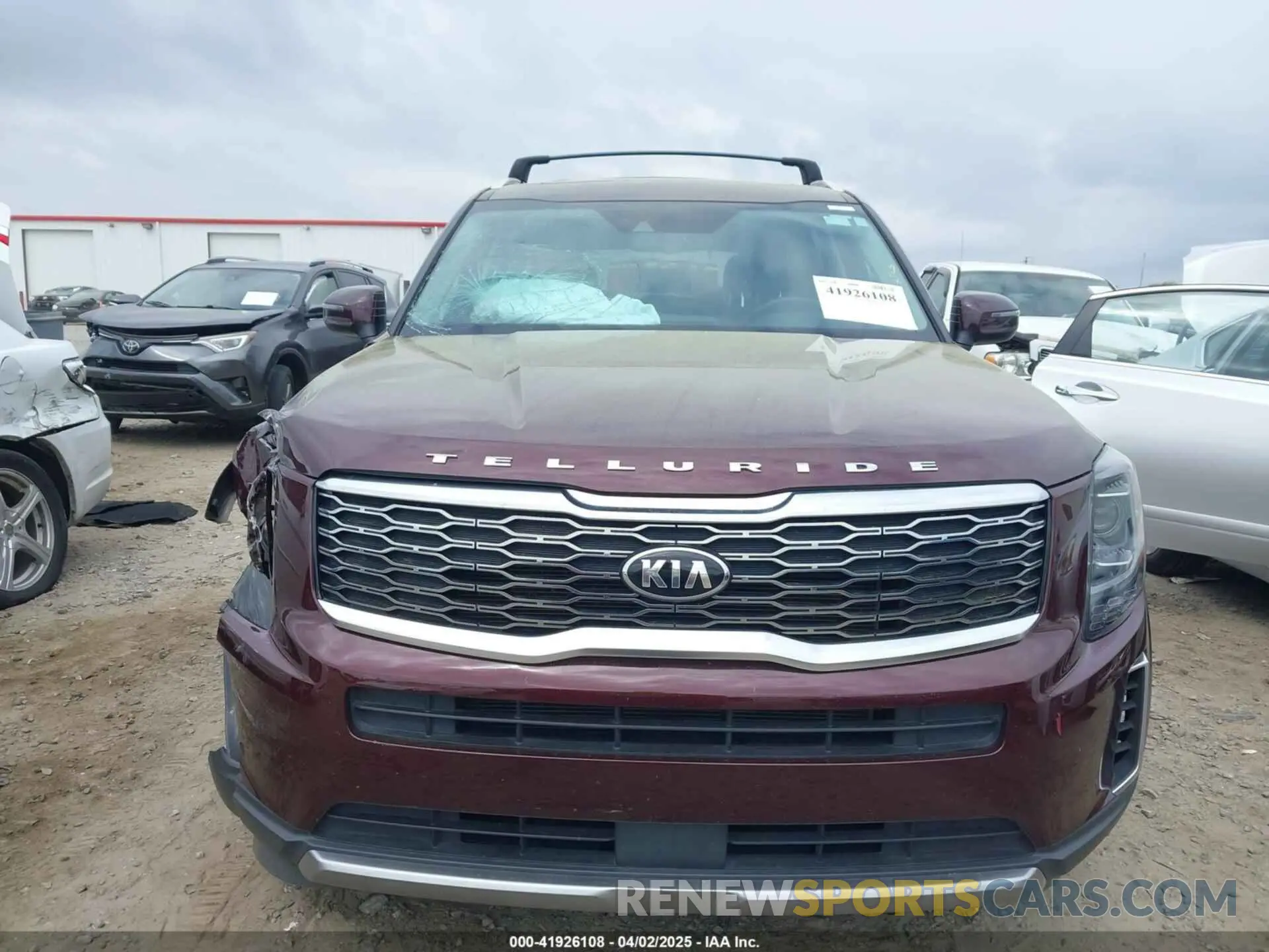 12 Photograph of a damaged car 5XYP3DHC1LG056748 KIA TELLURIDE 2020