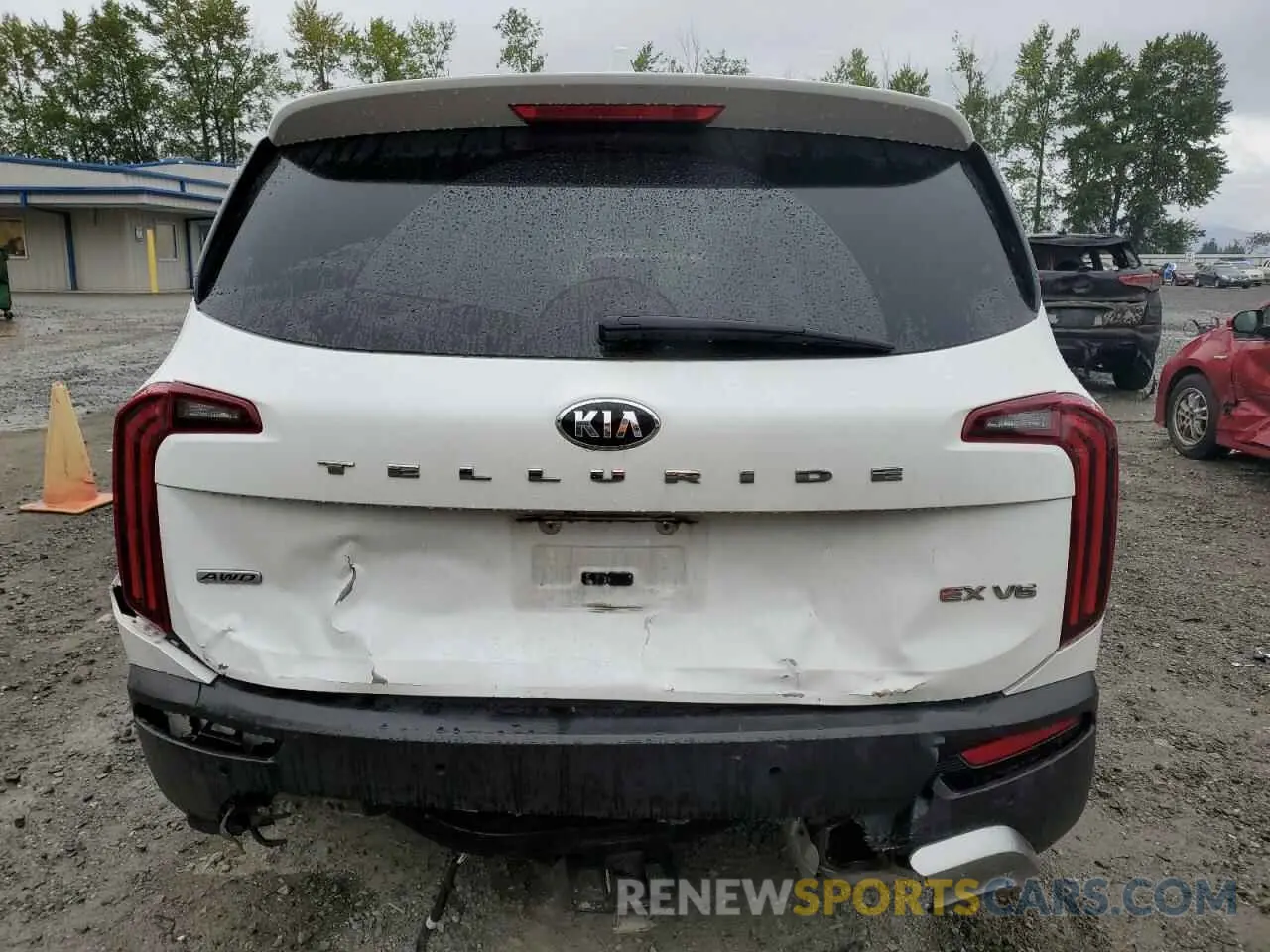 6 Photograph of a damaged car 5XYP3DHC2LG046777 KIA TELLURIDE 2020