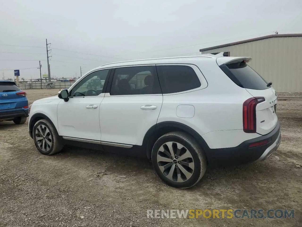 2 Photograph of a damaged car 5XYP3DHC3LG073163 KIA TELLURIDE 2020