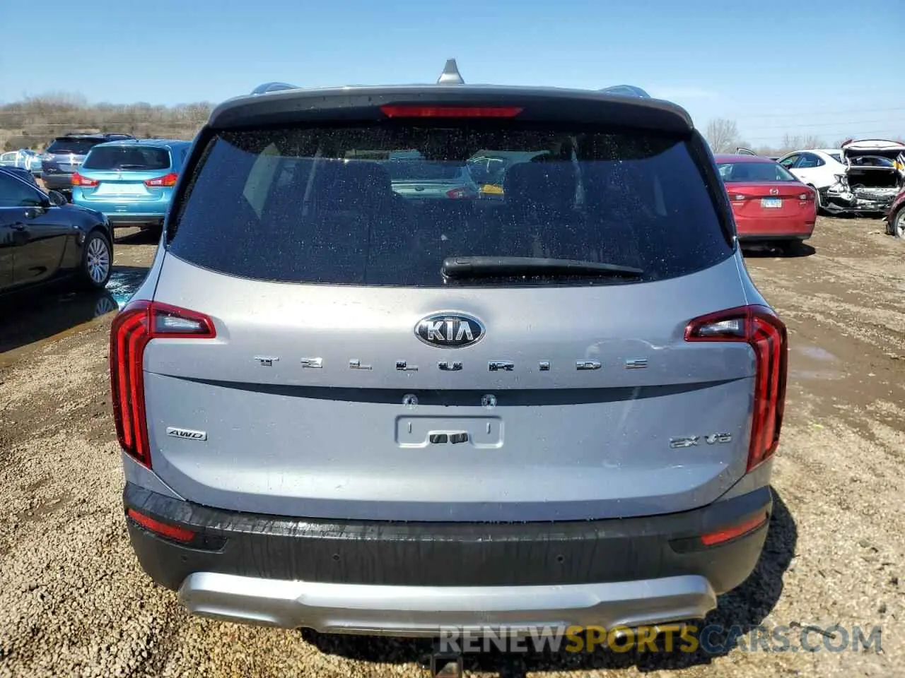 6 Photograph of a damaged car 5XYP3DHC4LG059241 KIA TELLURIDE 2020