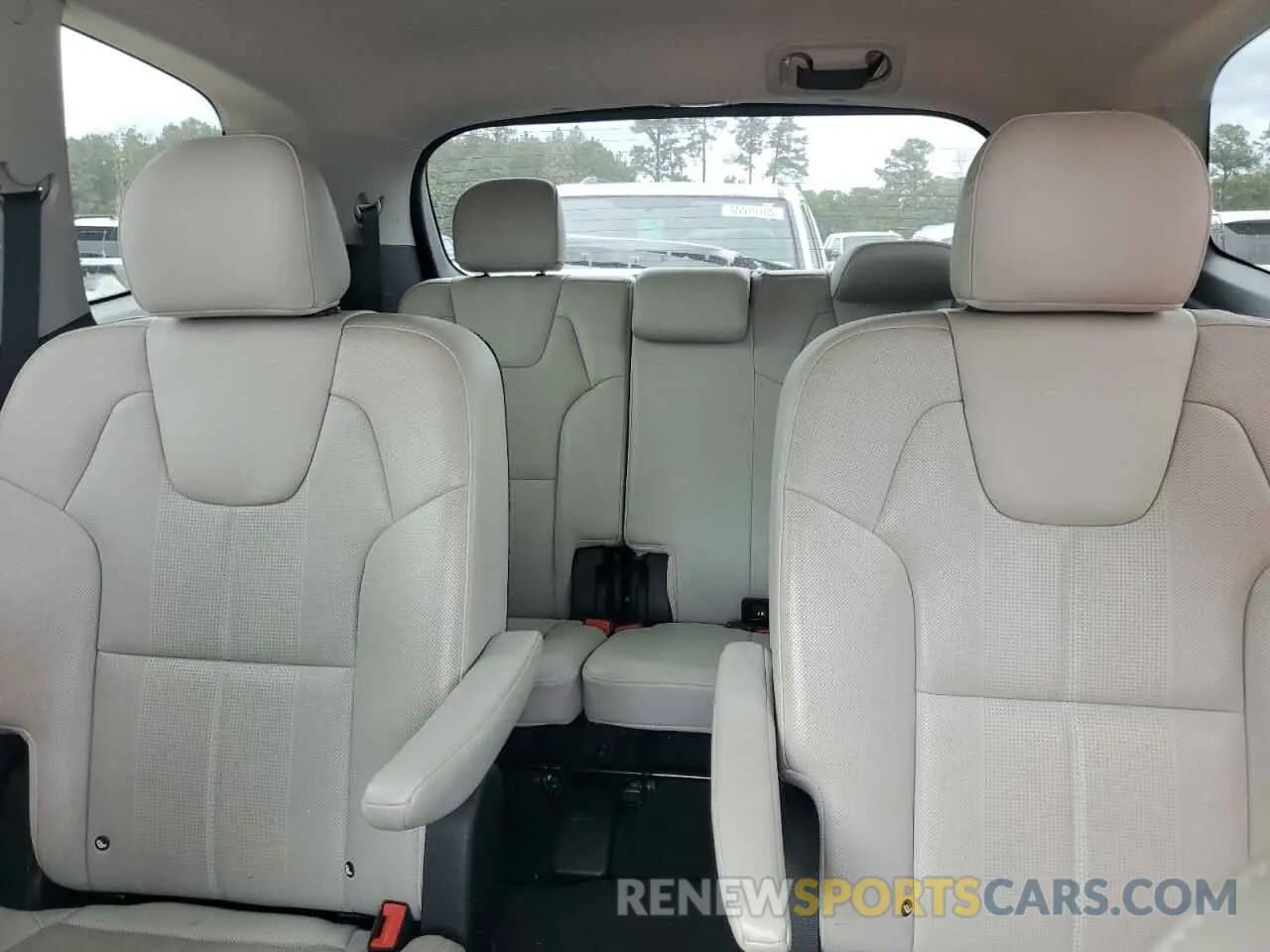 10 Photograph of a damaged car 5XYP3DHC6LG050766 KIA TELLURIDE 2020