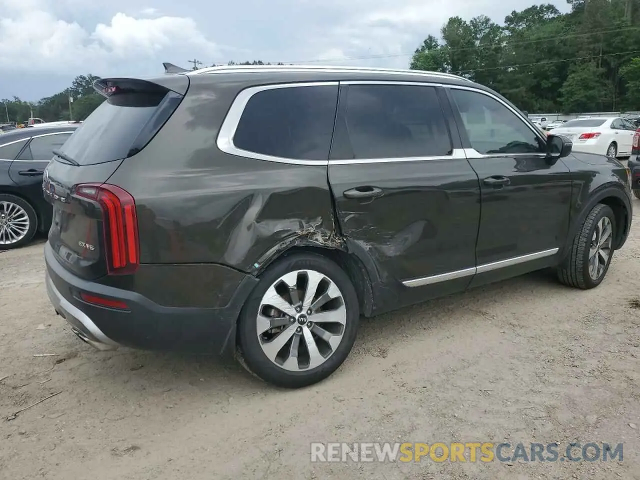 3 Photograph of a damaged car 5XYP3DHC6LG050766 KIA TELLURIDE 2020