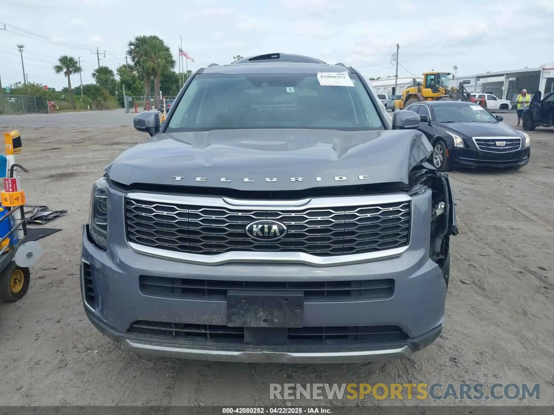 12 Photograph of a damaged car 5XYP3DHC7LG061260 KIA TELLURIDE 2020