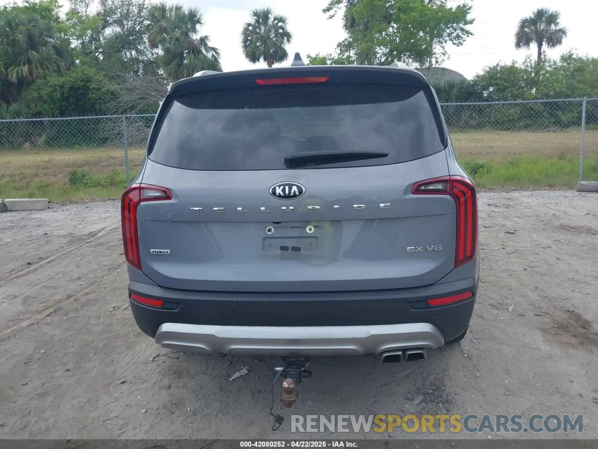 16 Photograph of a damaged car 5XYP3DHC7LG061260 KIA TELLURIDE 2020
