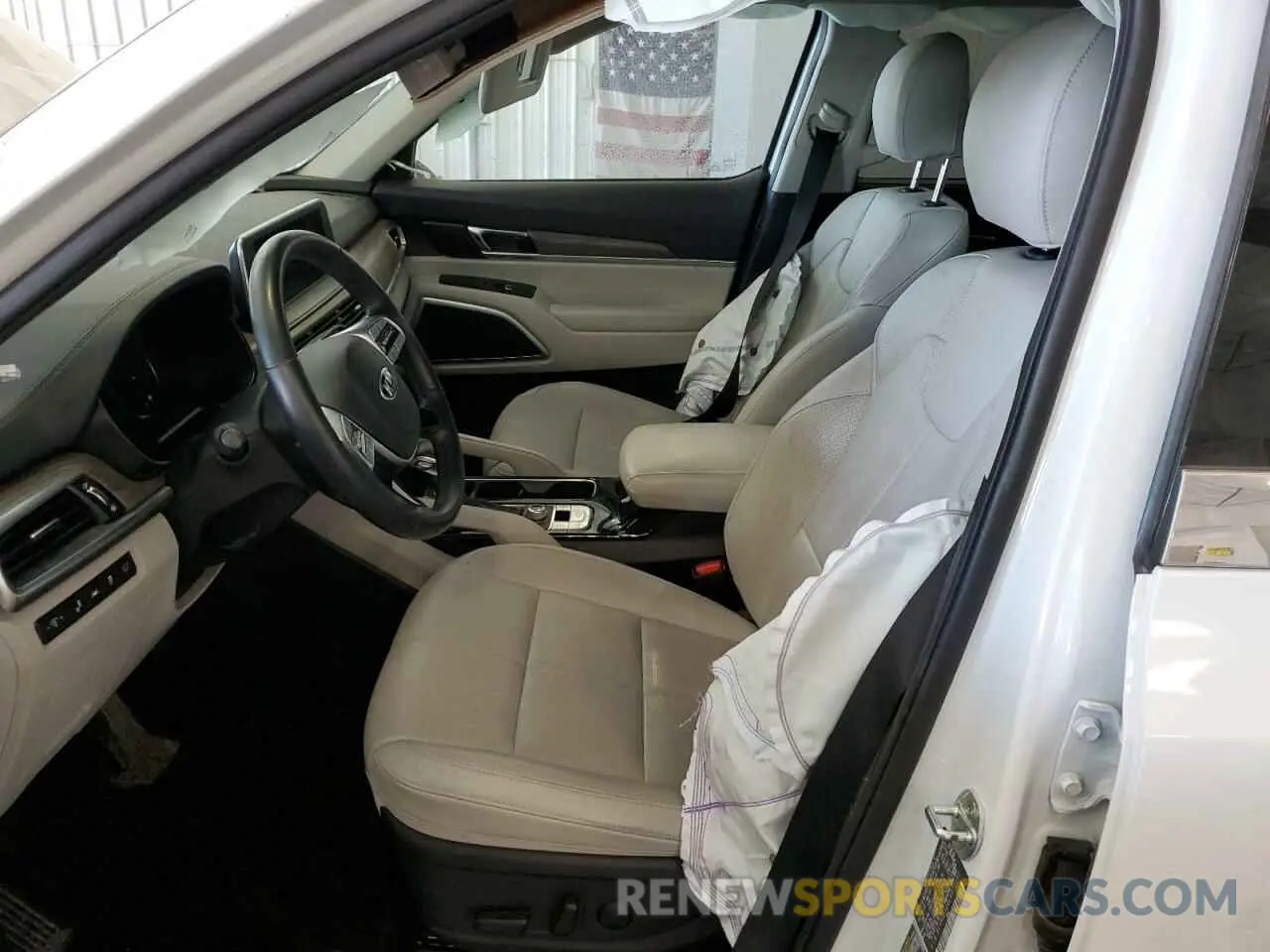 7 Photograph of a damaged car 5XYP3DHC8LG077192 KIA TELLURIDE 2020