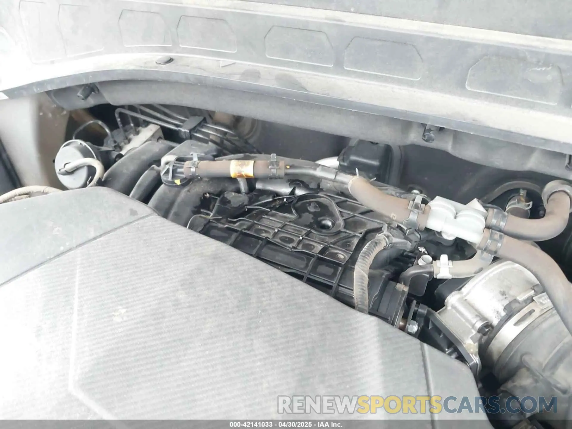 6 Photograph of a damaged car 5XYP3DHC9LG001495 KIA TELLURIDE 2020