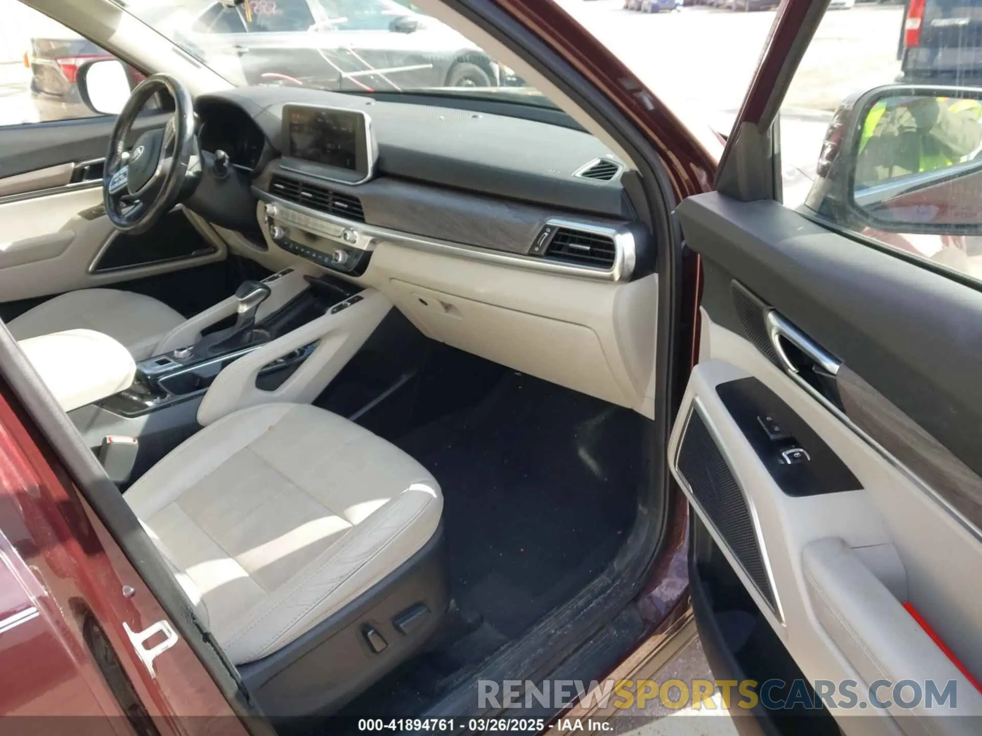 5 Photograph of a damaged car 5XYP3DHC9LG010813 KIA TELLURIDE 2020