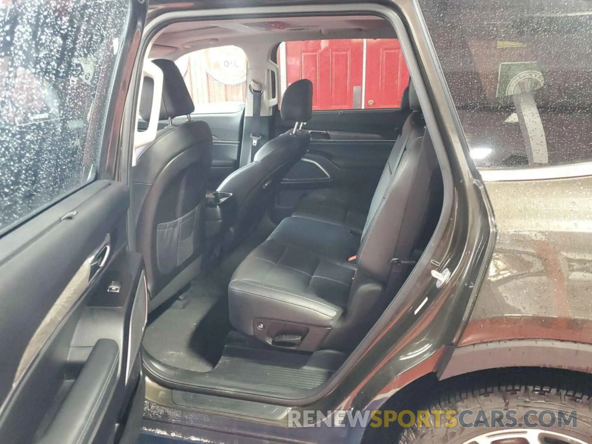10 Photograph of a damaged car 5XYP3DHC9LG046517 KIA TELLURIDE 2020