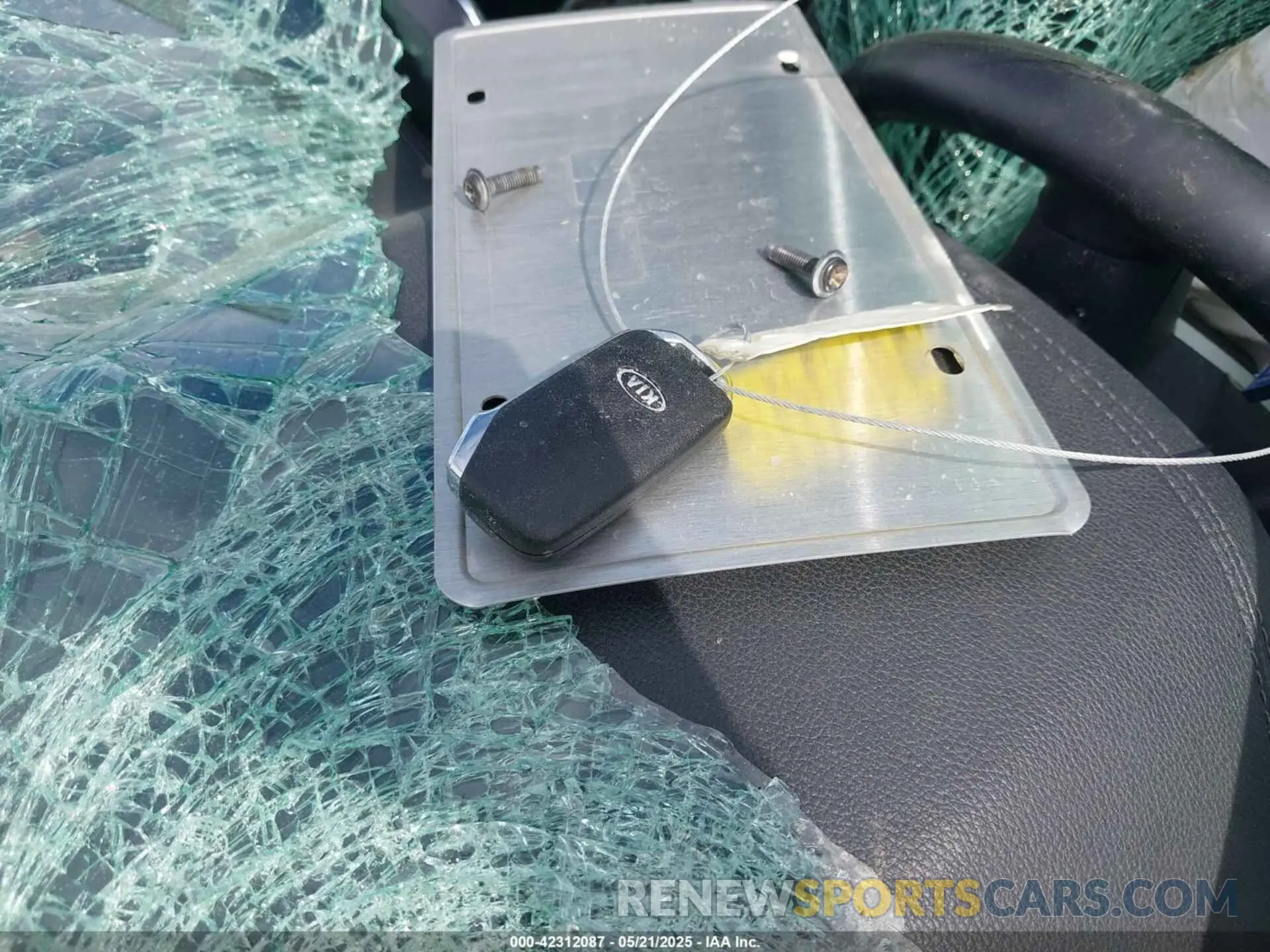 11 Photograph of a damaged car 5XYP54HC0LG052734 KIA TELLURIDE 2020