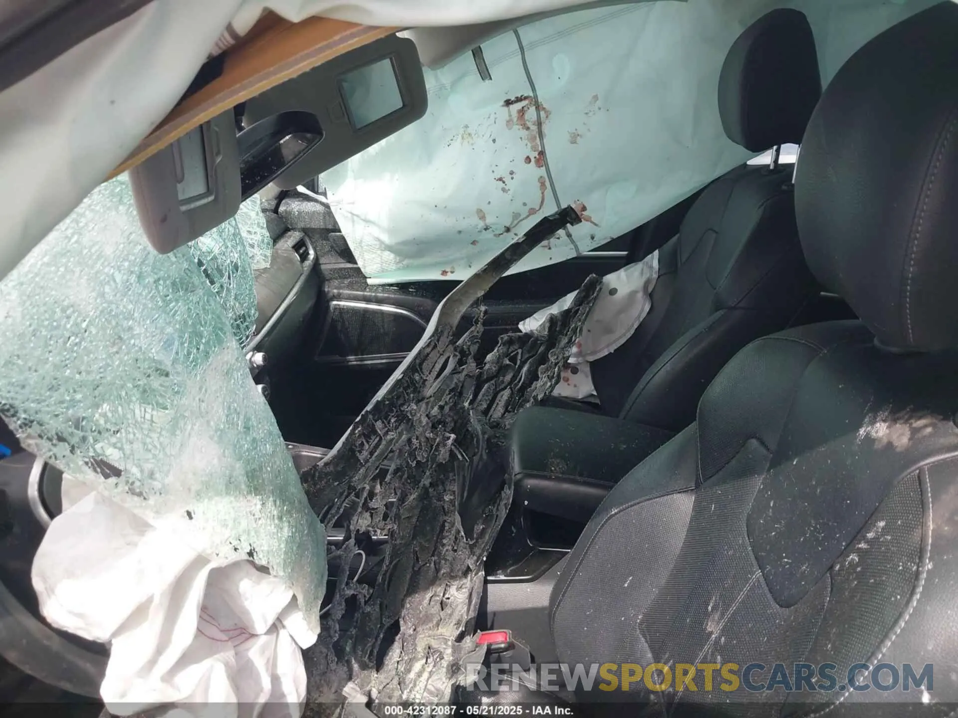 5 Photograph of a damaged car 5XYP54HC0LG052734 KIA TELLURIDE 2020