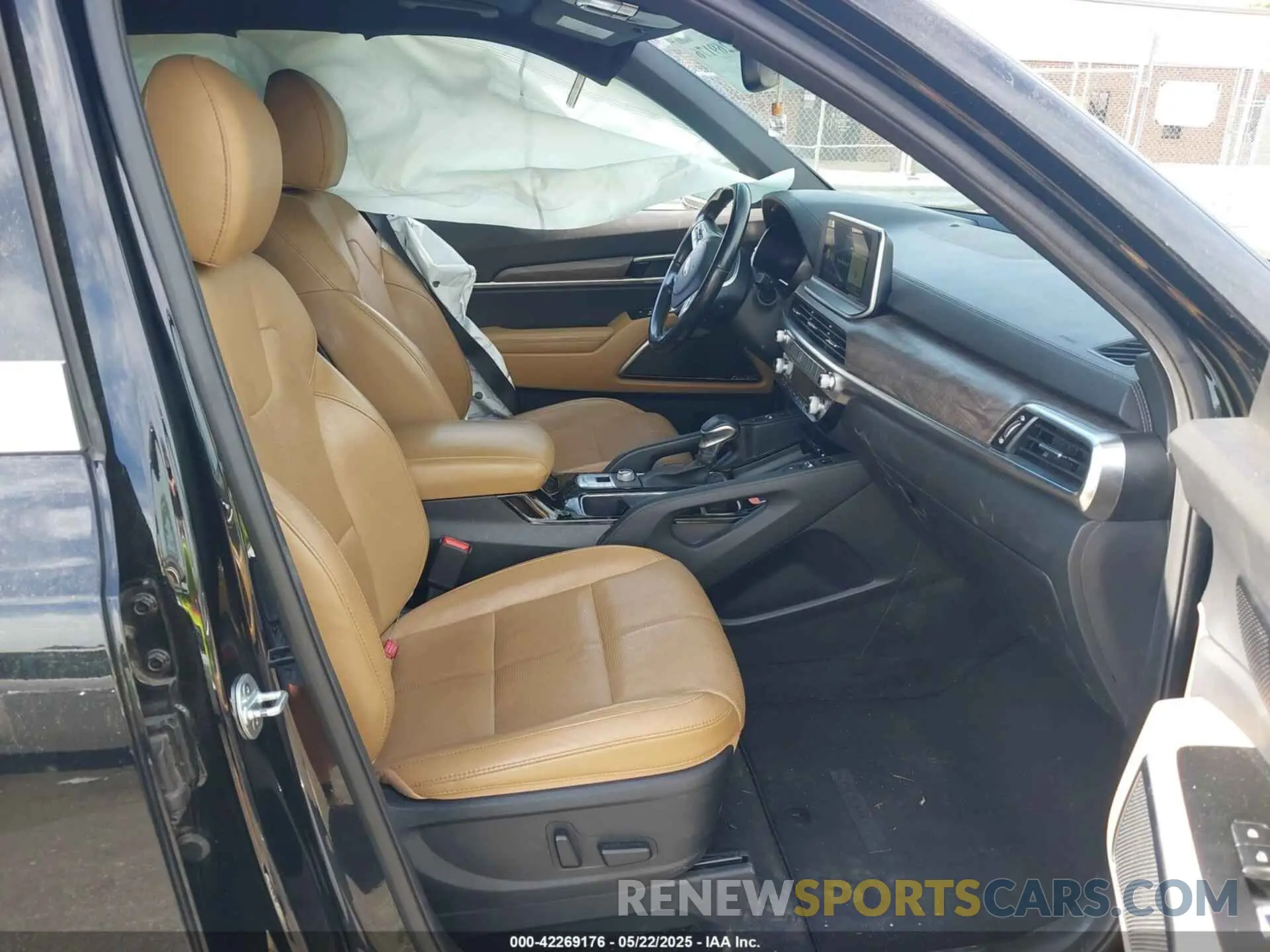 5 Photograph of a damaged car 5XYP54HC2LG084875 KIA TELLURIDE 2020