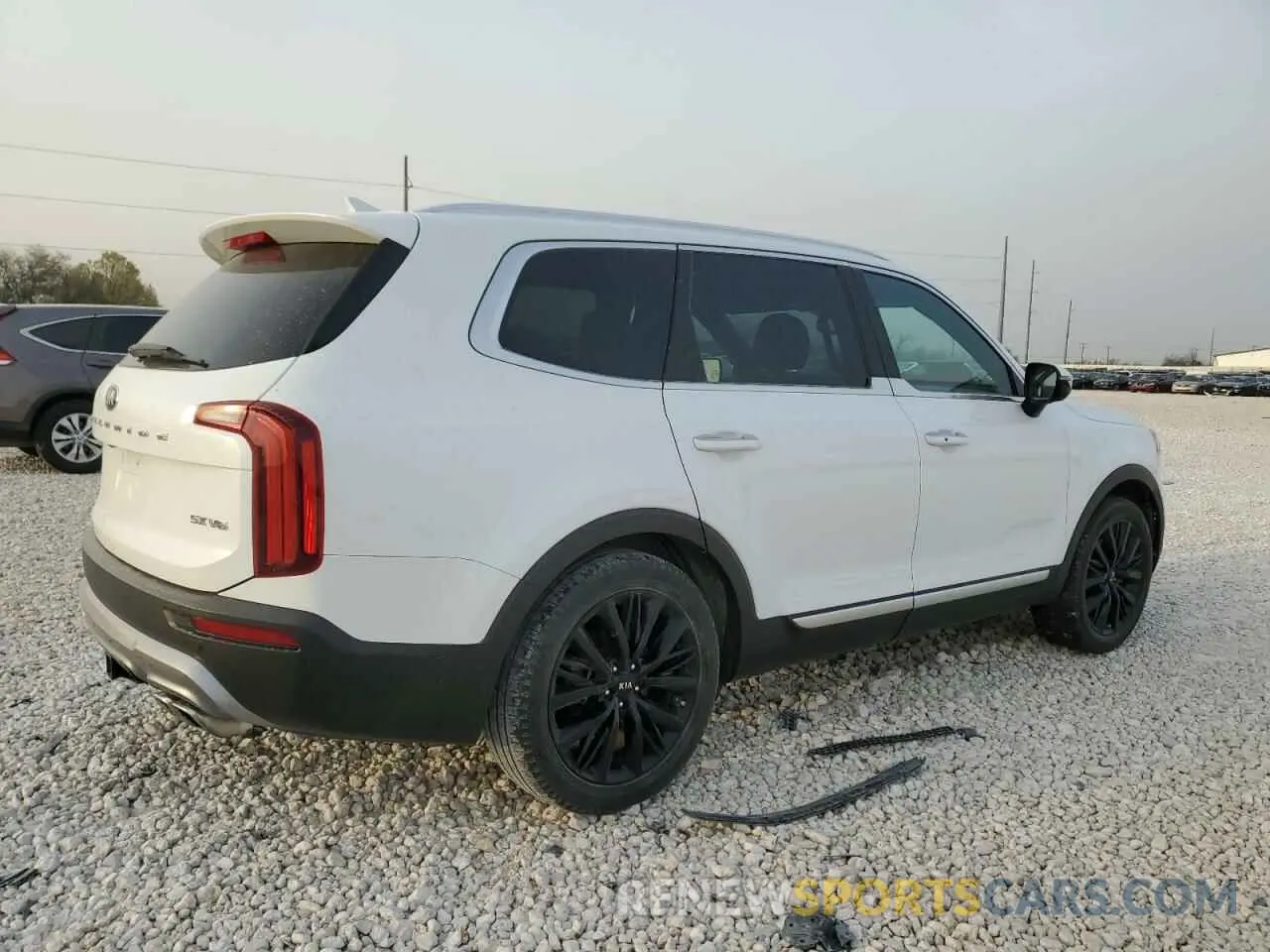 3 Photograph of a damaged car 5XYP54HC3LG040433 KIA TELLURIDE 2020