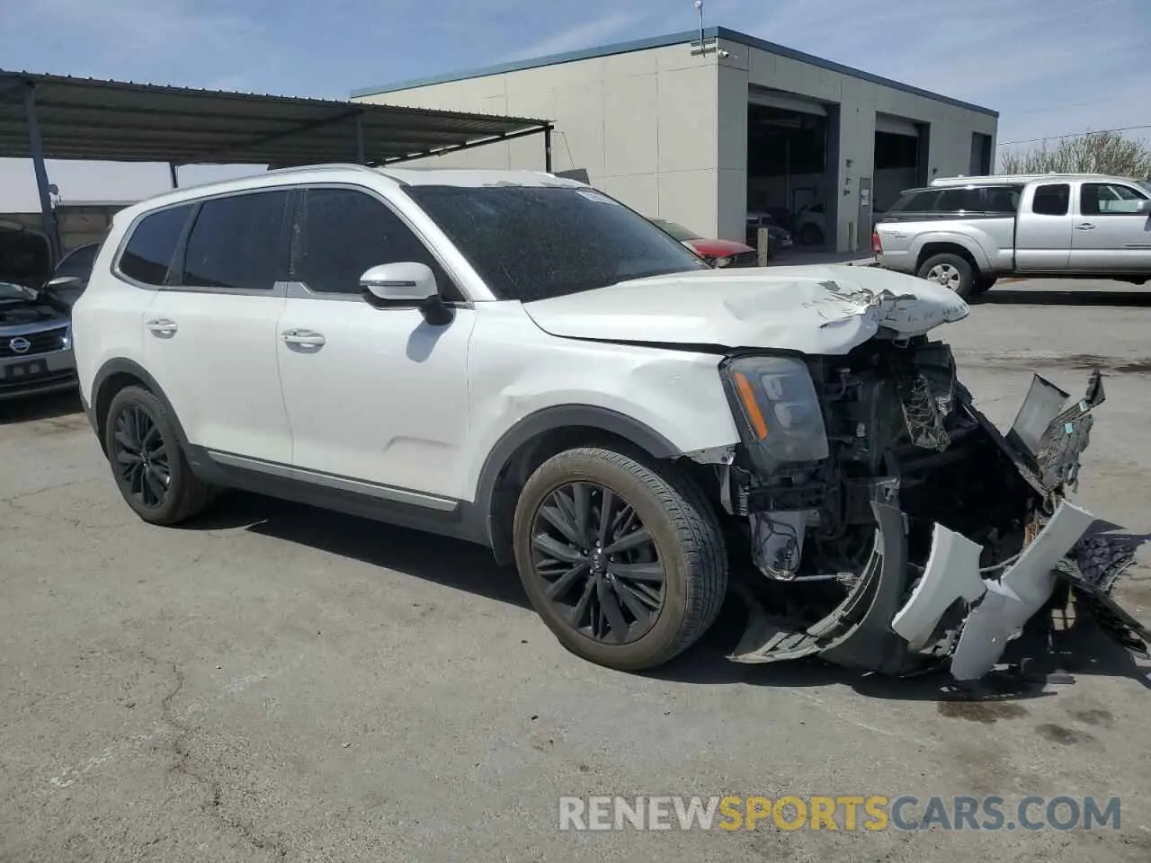 4 Photograph of a damaged car 5XYP54HC5LG035136 KIA TELLURIDE 2020