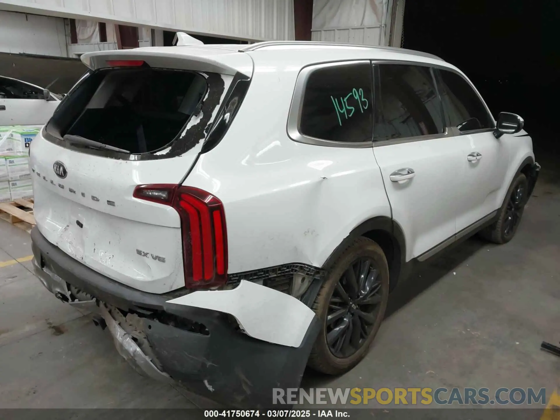 4 Photograph of a damaged car 5XYP54HC7LG030729 KIA TELLURIDE 2020