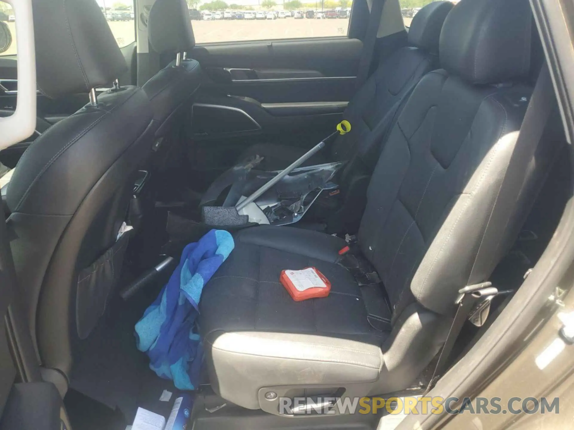 3 Photograph of a damaged car 5XYP54HC9LG037228 KIA TELLURIDE 2020