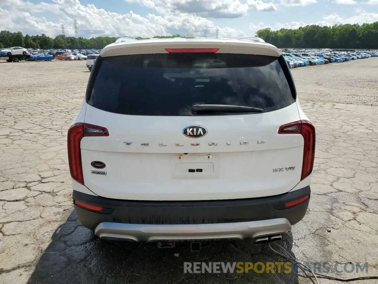 6 Photograph of a damaged car 5XYP5DHC0LG017305 KIA TELLURIDE 2020