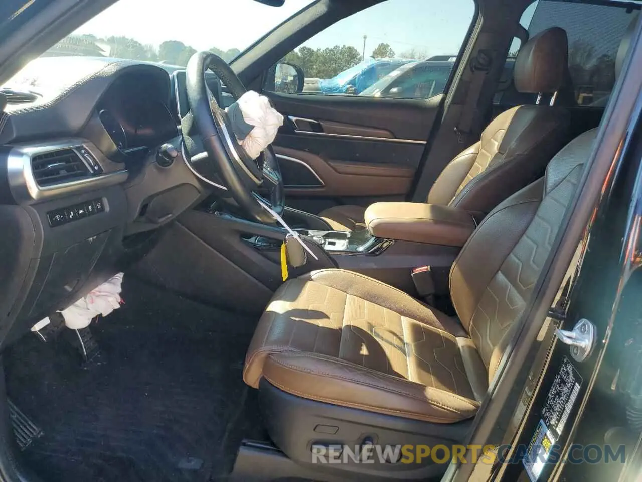 7 Photograph of a damaged car 5XYP5DHC0LG032953 KIA TELLURIDE 2020