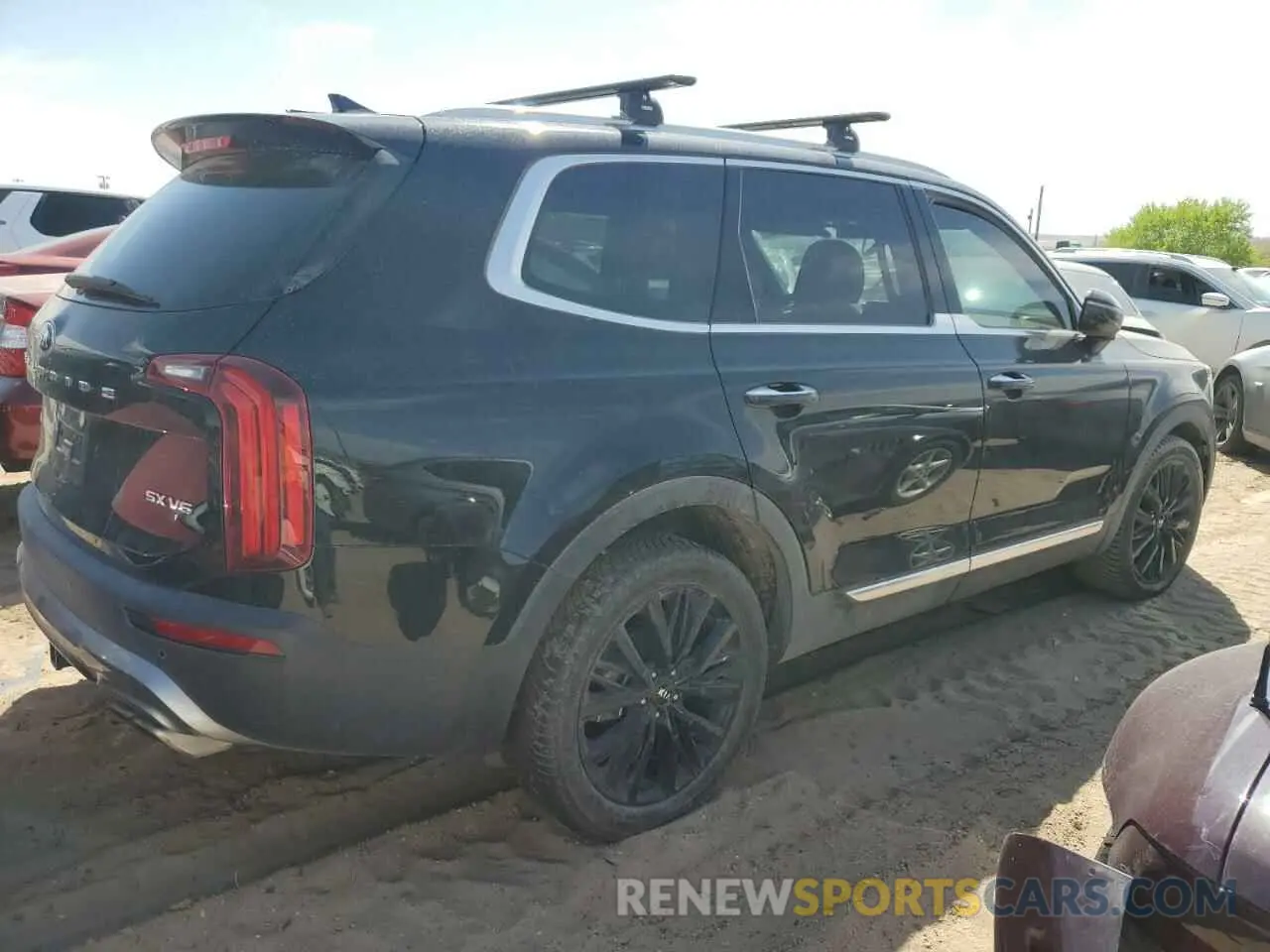 3 Photograph of a damaged car 5XYP5DHC3LG022529 KIA TELLURIDE 2020