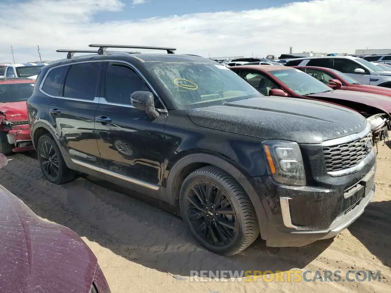 4 Photograph of a damaged car 5XYP5DHC3LG022529 KIA TELLURIDE 2020