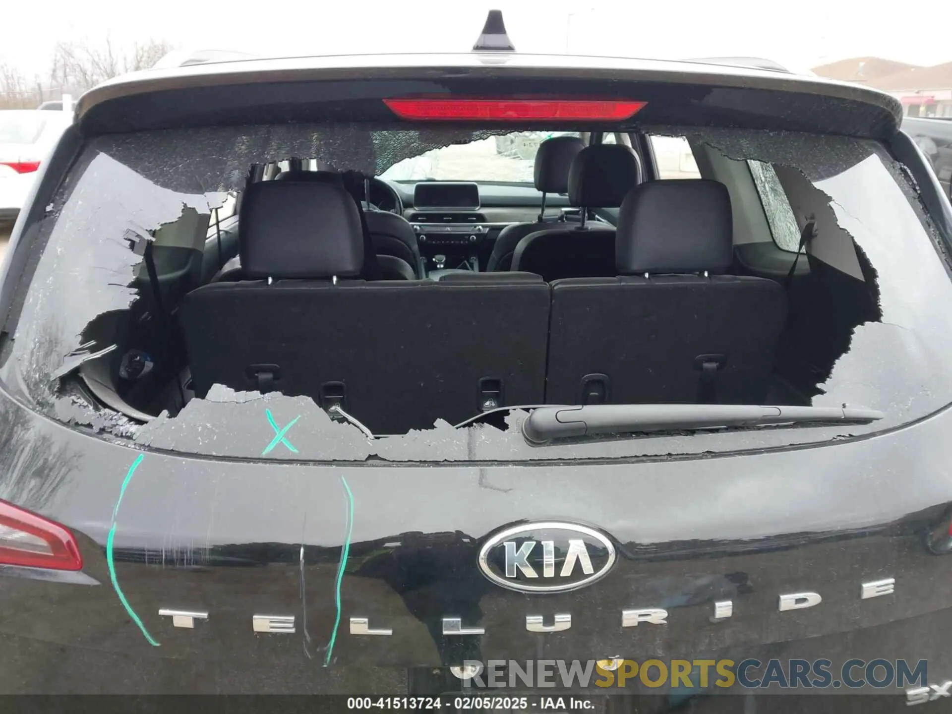 21 Photograph of a damaged car 5XYP5DHC3LG050475 KIA TELLURIDE 2020