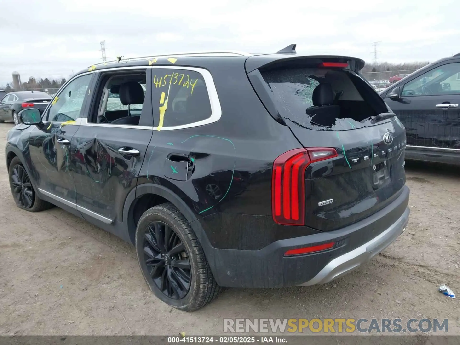3 Photograph of a damaged car 5XYP5DHC3LG050475 KIA TELLURIDE 2020