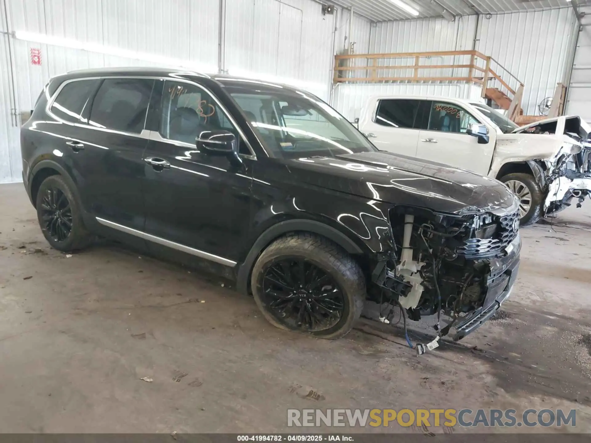 1 Photograph of a damaged car 5XYP5DHC4LG015220 KIA TELLURIDE 2020
