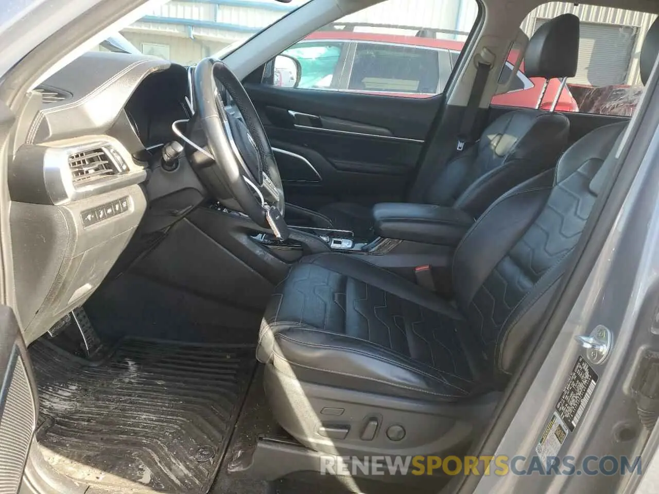 7 Photograph of a damaged car 5XYP5DHC5LG073269 KIA TELLURIDE 2020