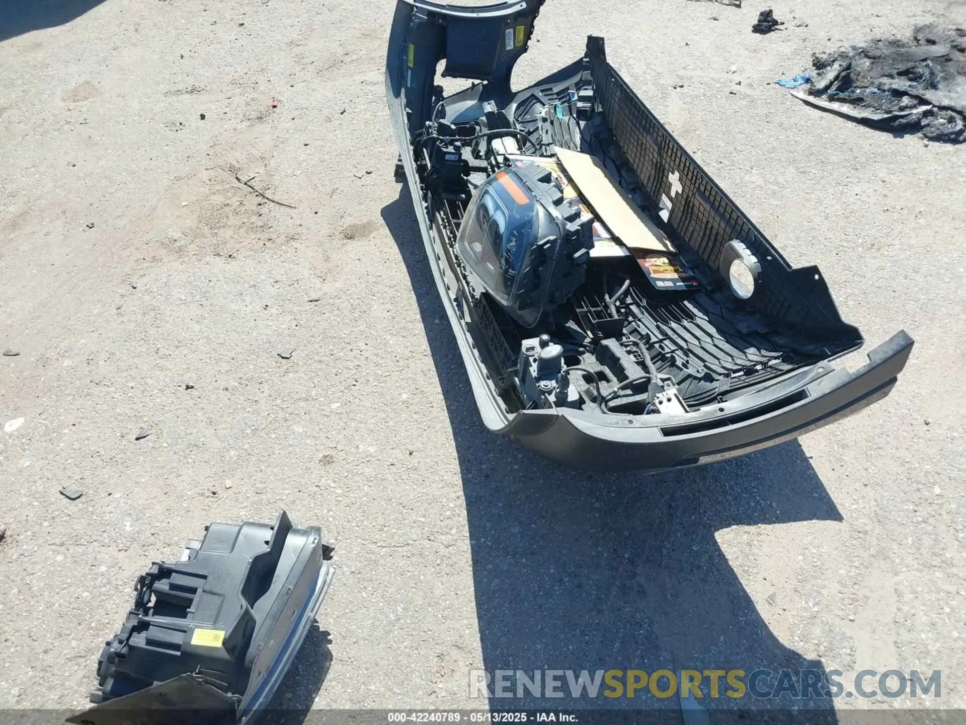 12 Photograph of a damaged car 5XYP5DHC8LG007377 KIA TELLURIDE 2020