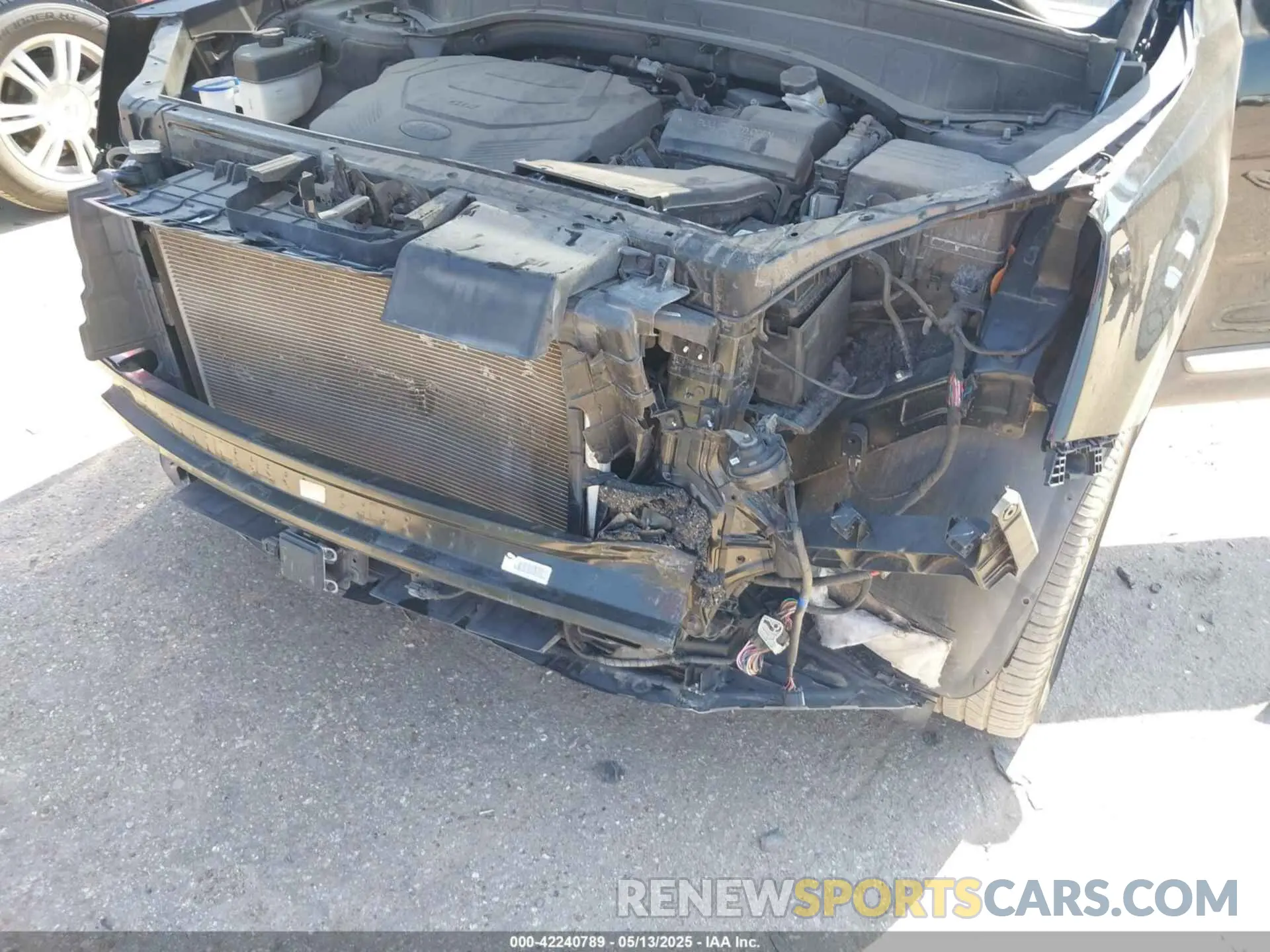6 Photograph of a damaged car 5XYP5DHC8LG007377 KIA TELLURIDE 2020