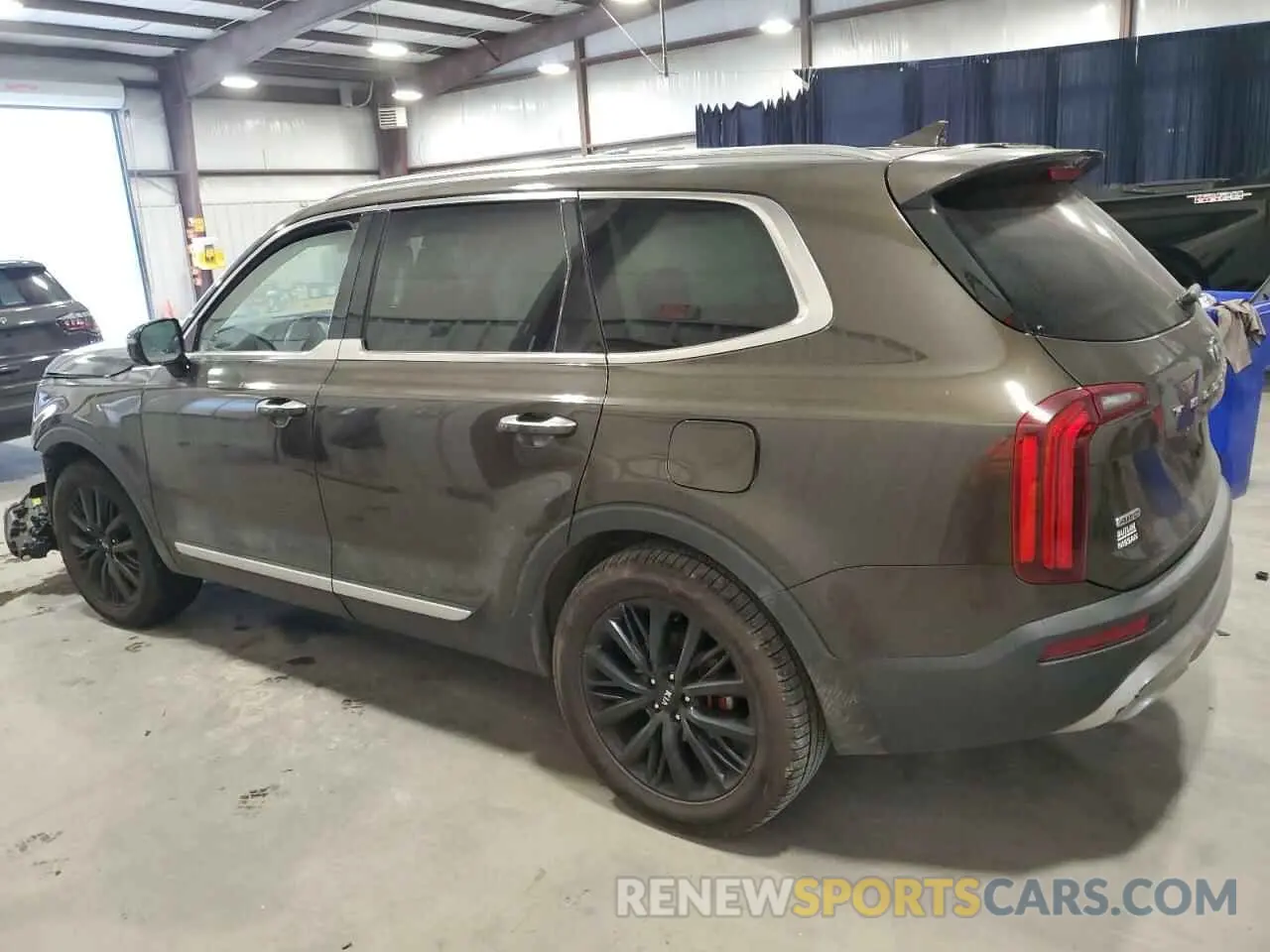 2 Photograph of a damaged car 5XYP5DHC9LG003418 KIA TELLURIDE 2020