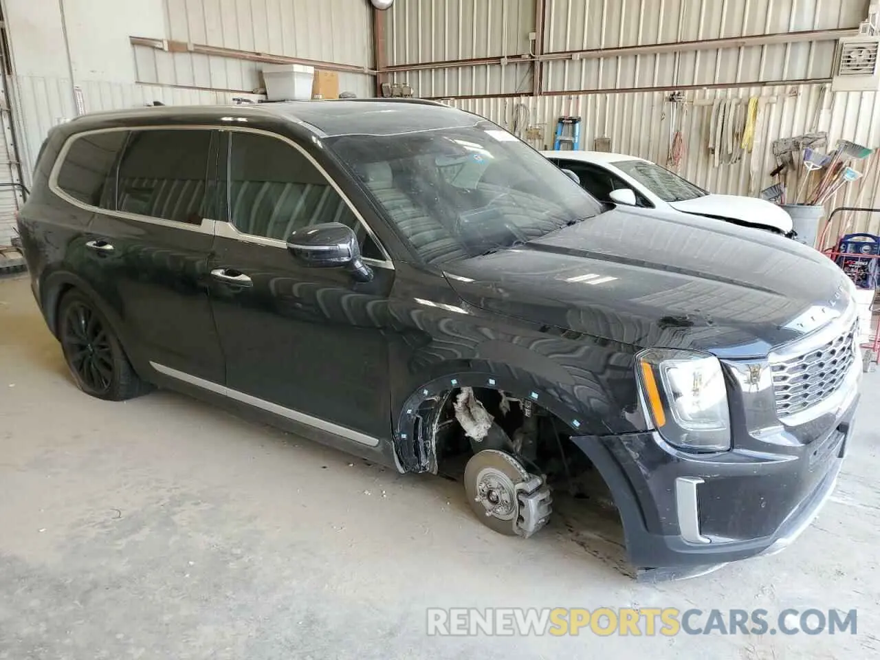 4 Photograph of a damaged car 5XYP5DHC9LG022230 KIA TELLURIDE 2020