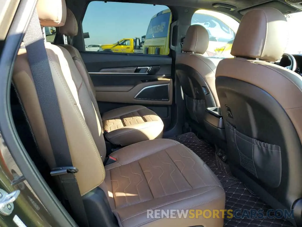 11 Photograph of a damaged car 5XYP5DHC9LG085344 KIA TELLURIDE 2020