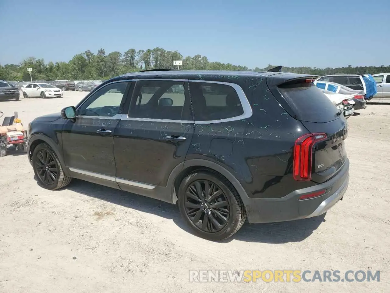 2 Photograph of a damaged car 5XYP5DHCXLG081206 KIA TELLURIDE 2020