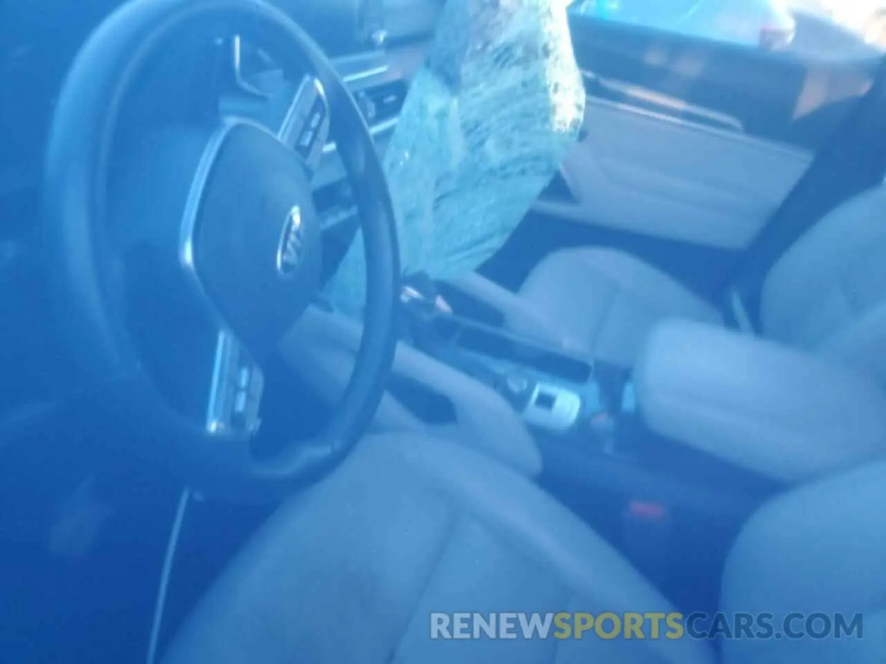 8 Photograph of a damaged car 5XYP64HC0LG005880 KIA TELLURIDE 2020