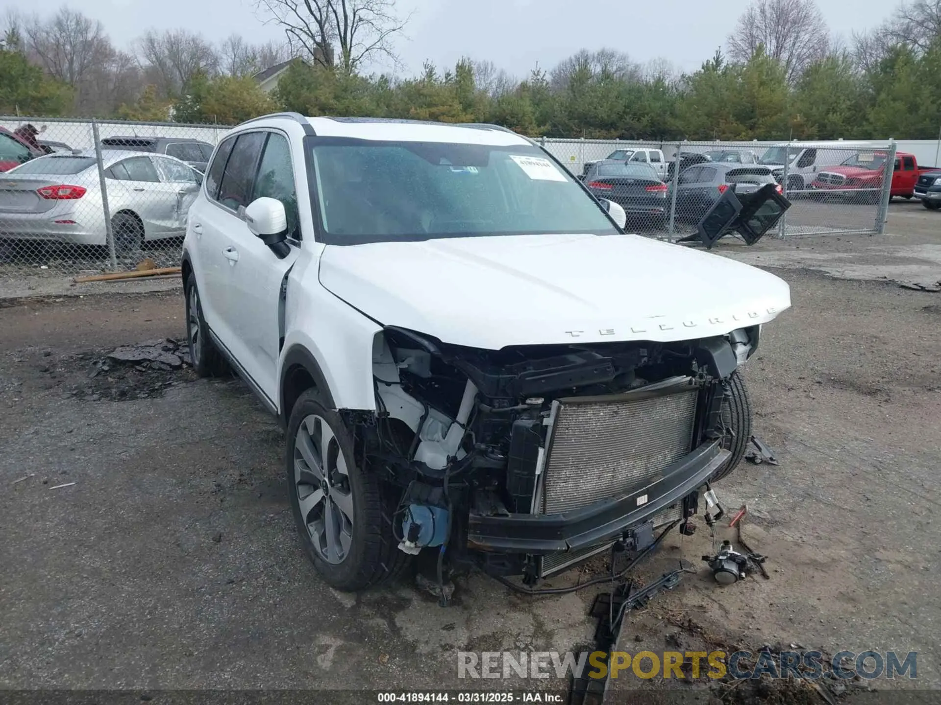 1 Photograph of a damaged car 5XYP64HC0LG022677 KIA TELLURIDE 2020