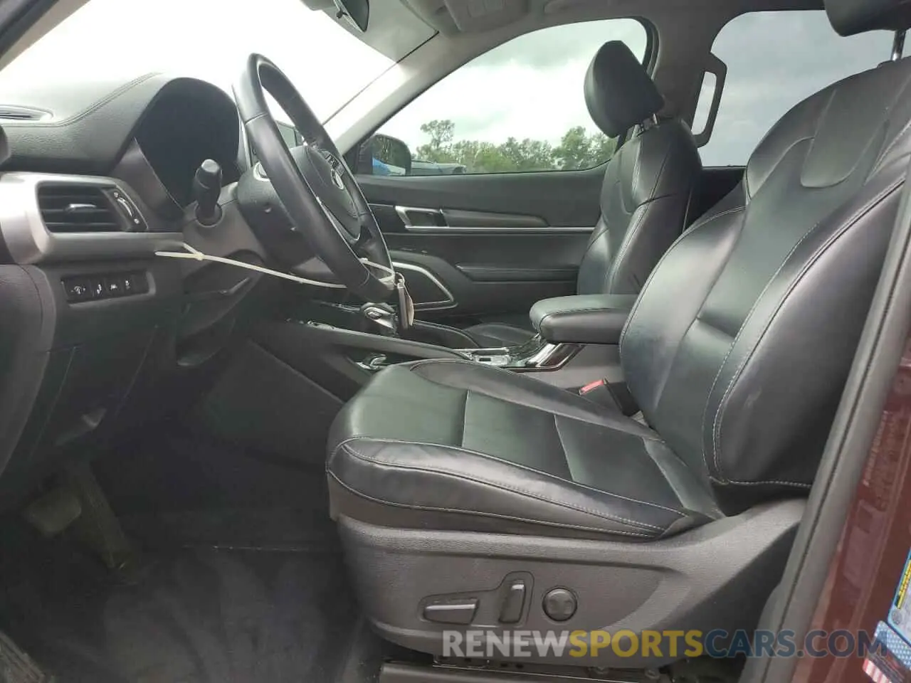7 Photograph of a damaged car 5XYP64HC0LG029578 KIA TELLURIDE 2020