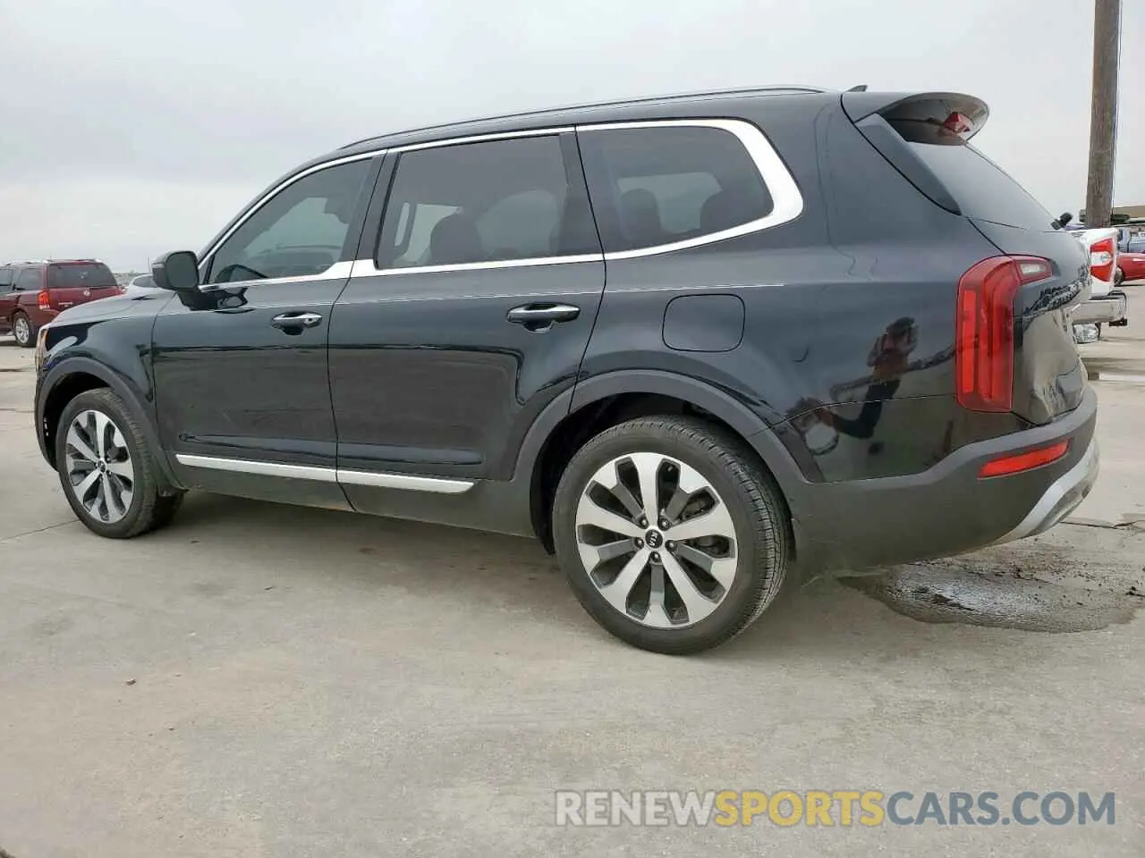 2 Photograph of a damaged car 5XYP64HC0LG057218 KIA TELLURIDE 2020