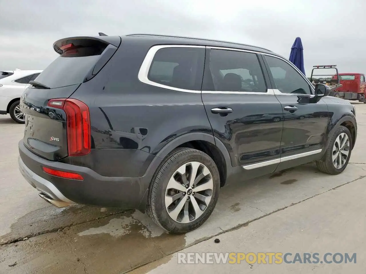3 Photograph of a damaged car 5XYP64HC0LG057218 KIA TELLURIDE 2020