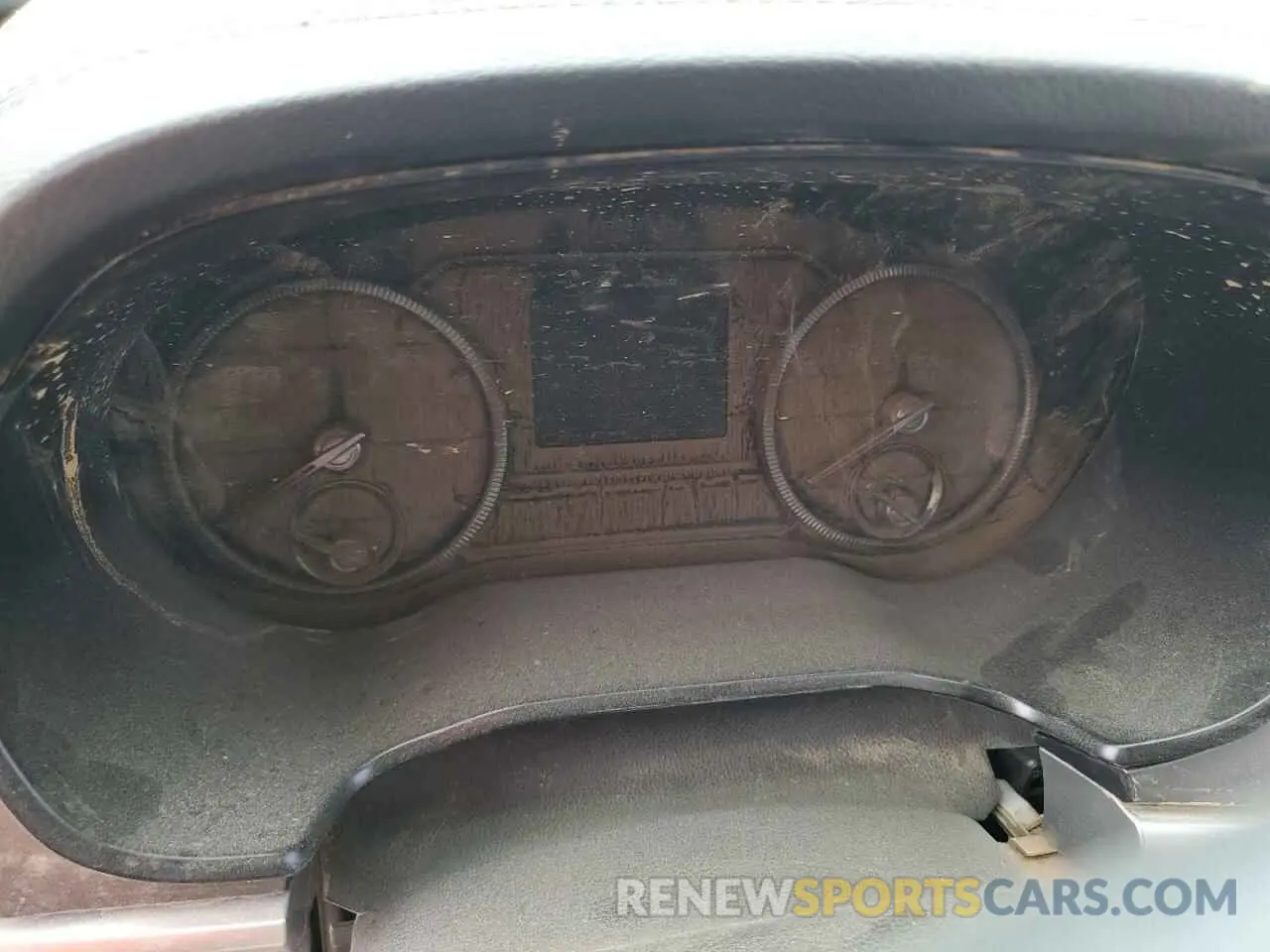 9 Photograph of a damaged car 5XYP64HC1LG009842 KIA TELLURIDE 2020