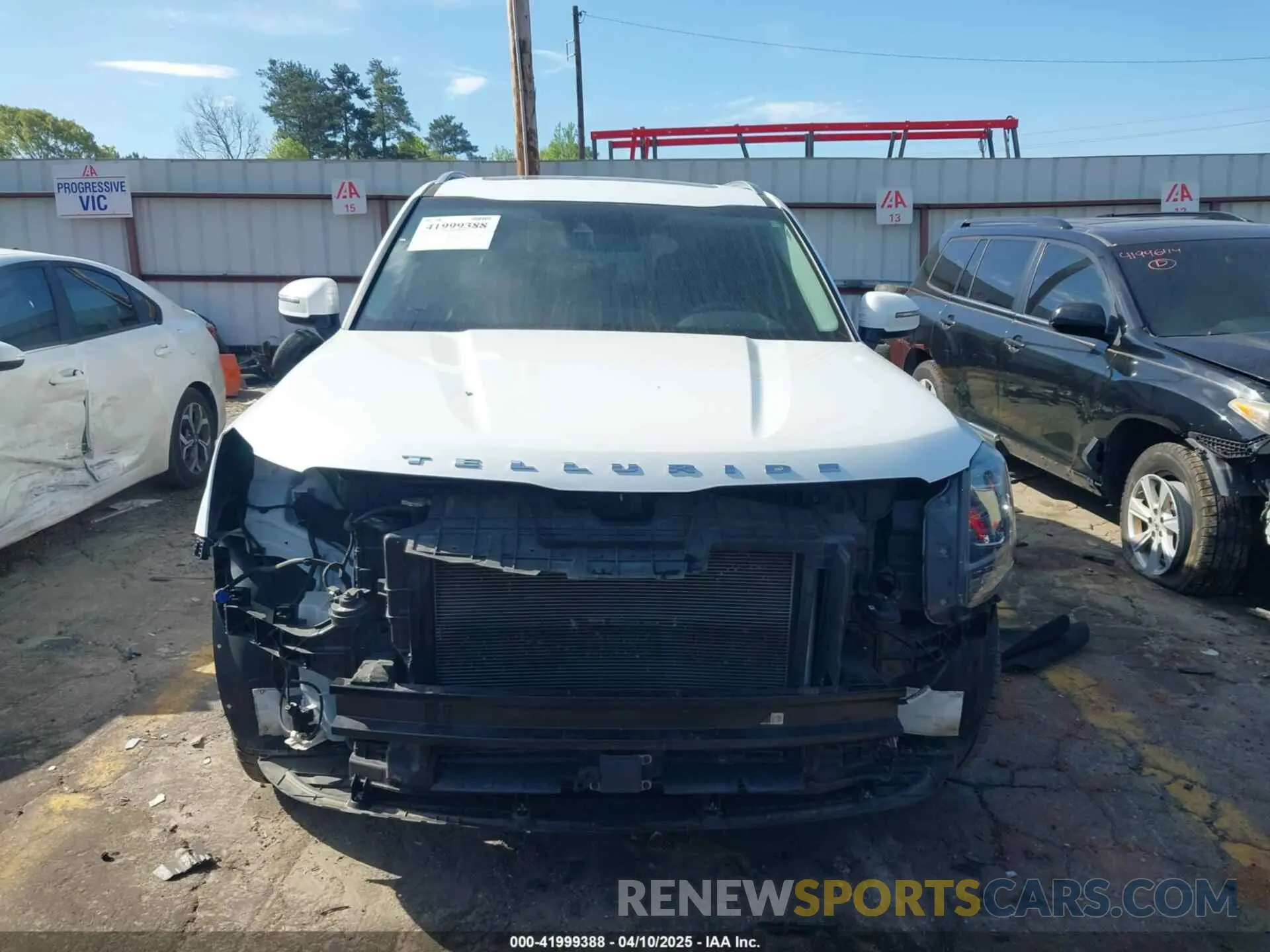 12 Photograph of a damaged car 5XYP64HC2LG083819 KIA TELLURIDE 2020