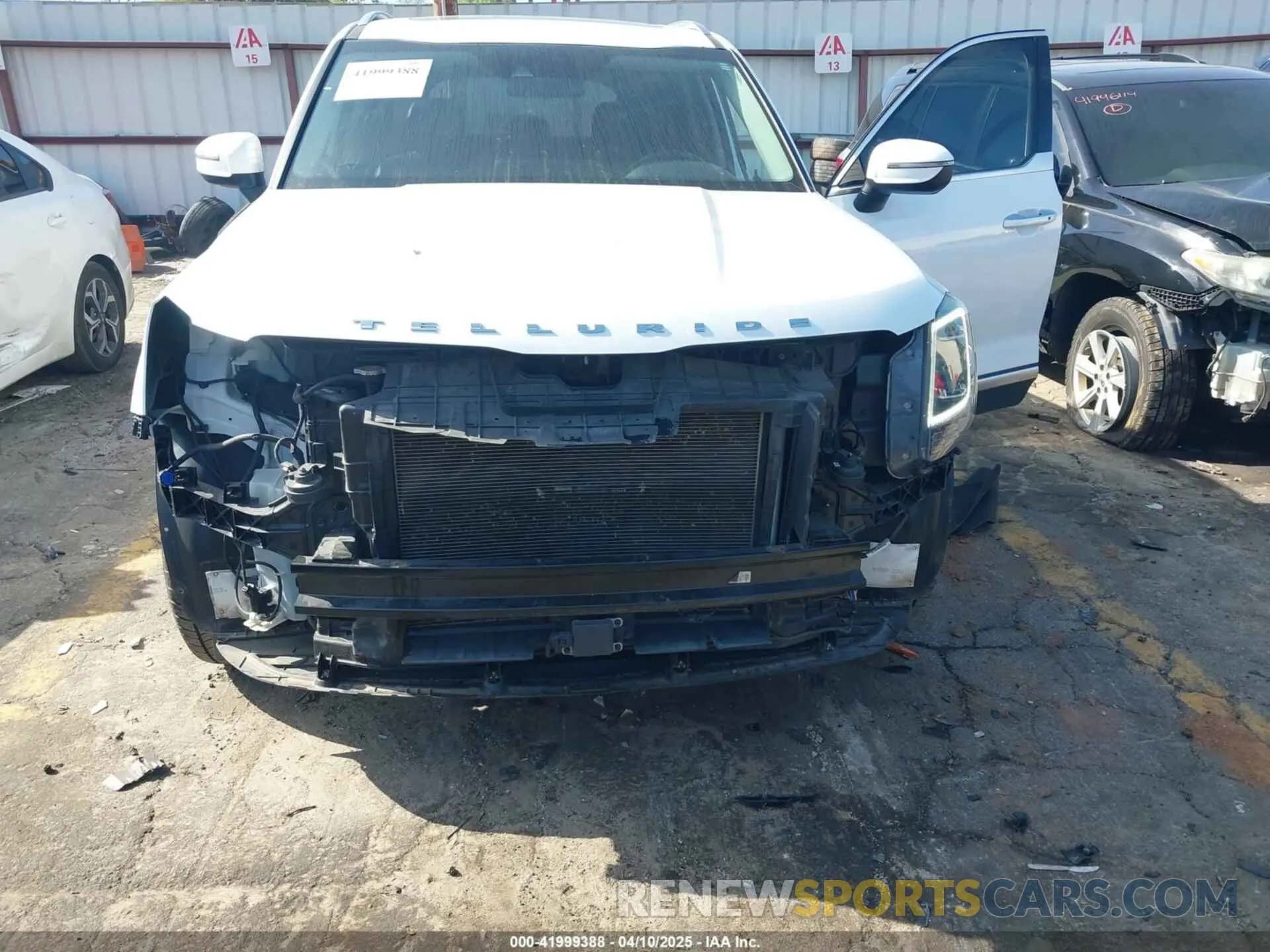 6 Photograph of a damaged car 5XYP64HC2LG083819 KIA TELLURIDE 2020