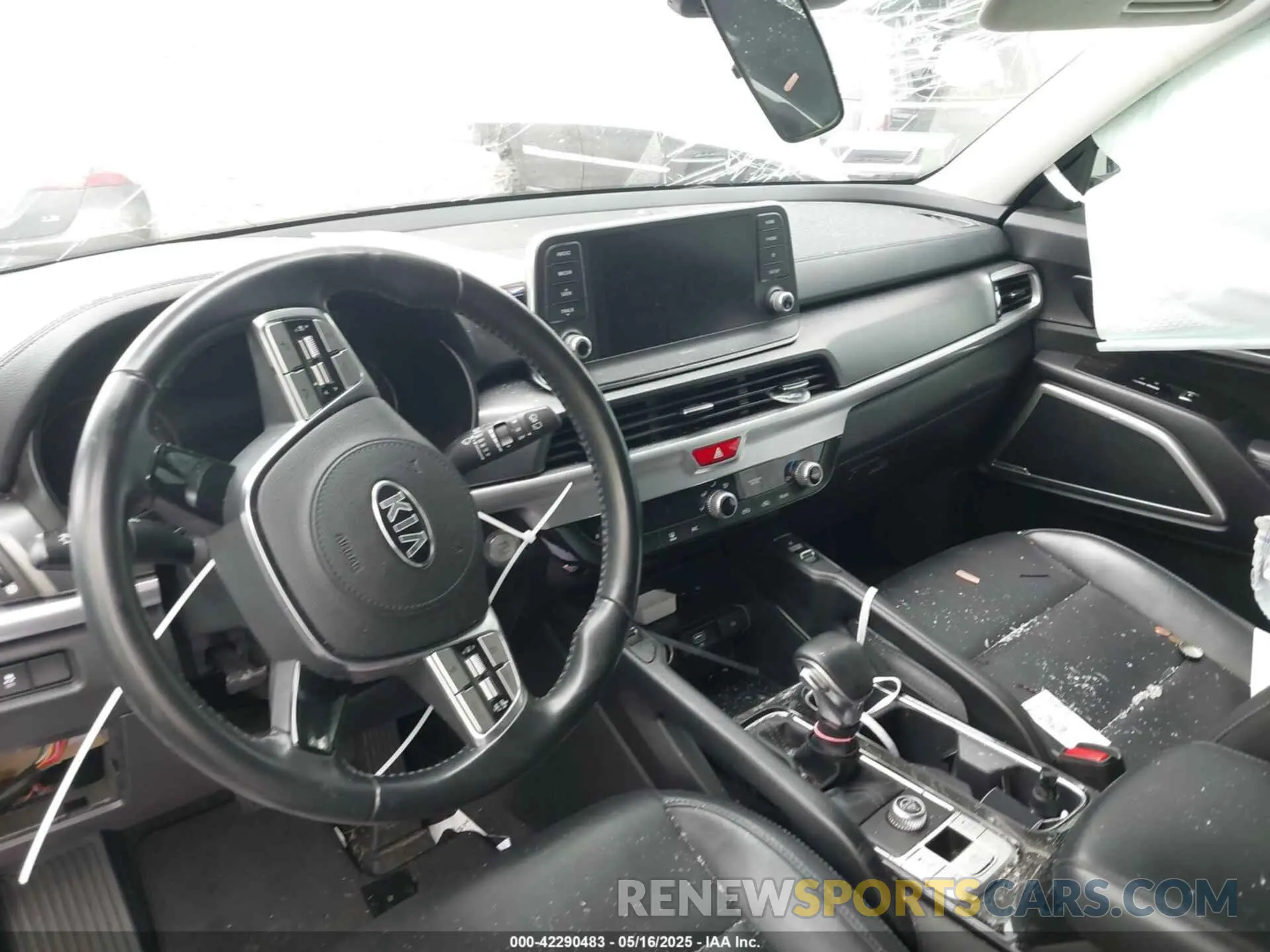 22 Photograph of a damaged car 5XYP64HC4LG096667 KIA TELLURIDE 2020