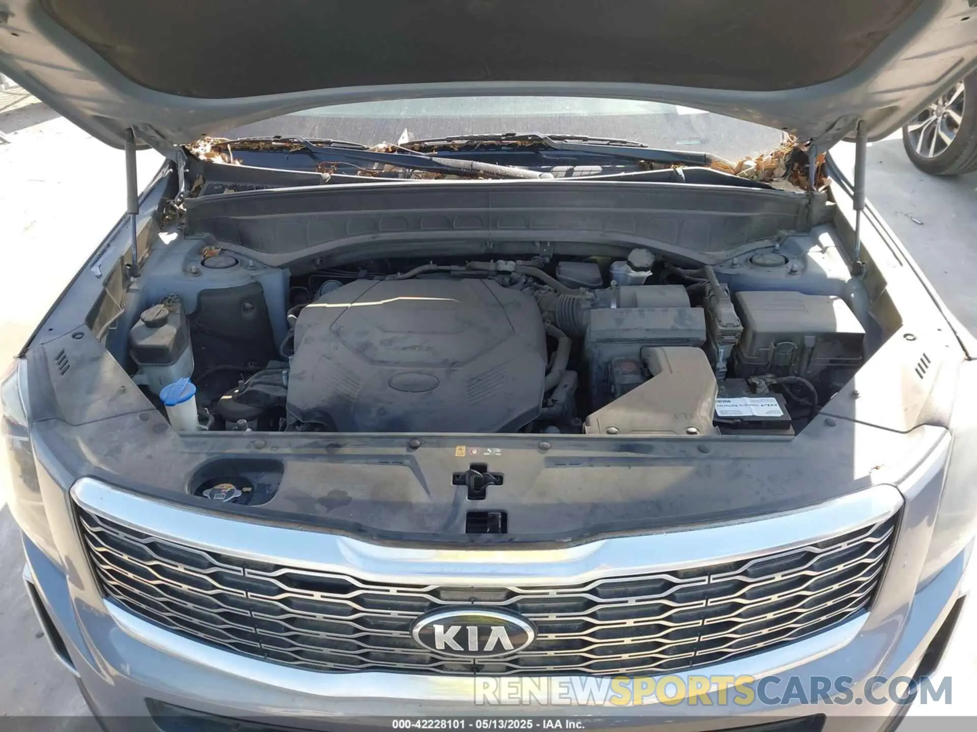 10 Photograph of a damaged car 5XYP64HC5LG029303 KIA TELLURIDE 2020