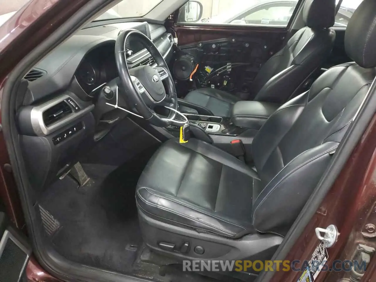 7 Photograph of a damaged car 5XYP64HC5LG073222 KIA TELLURIDE 2020