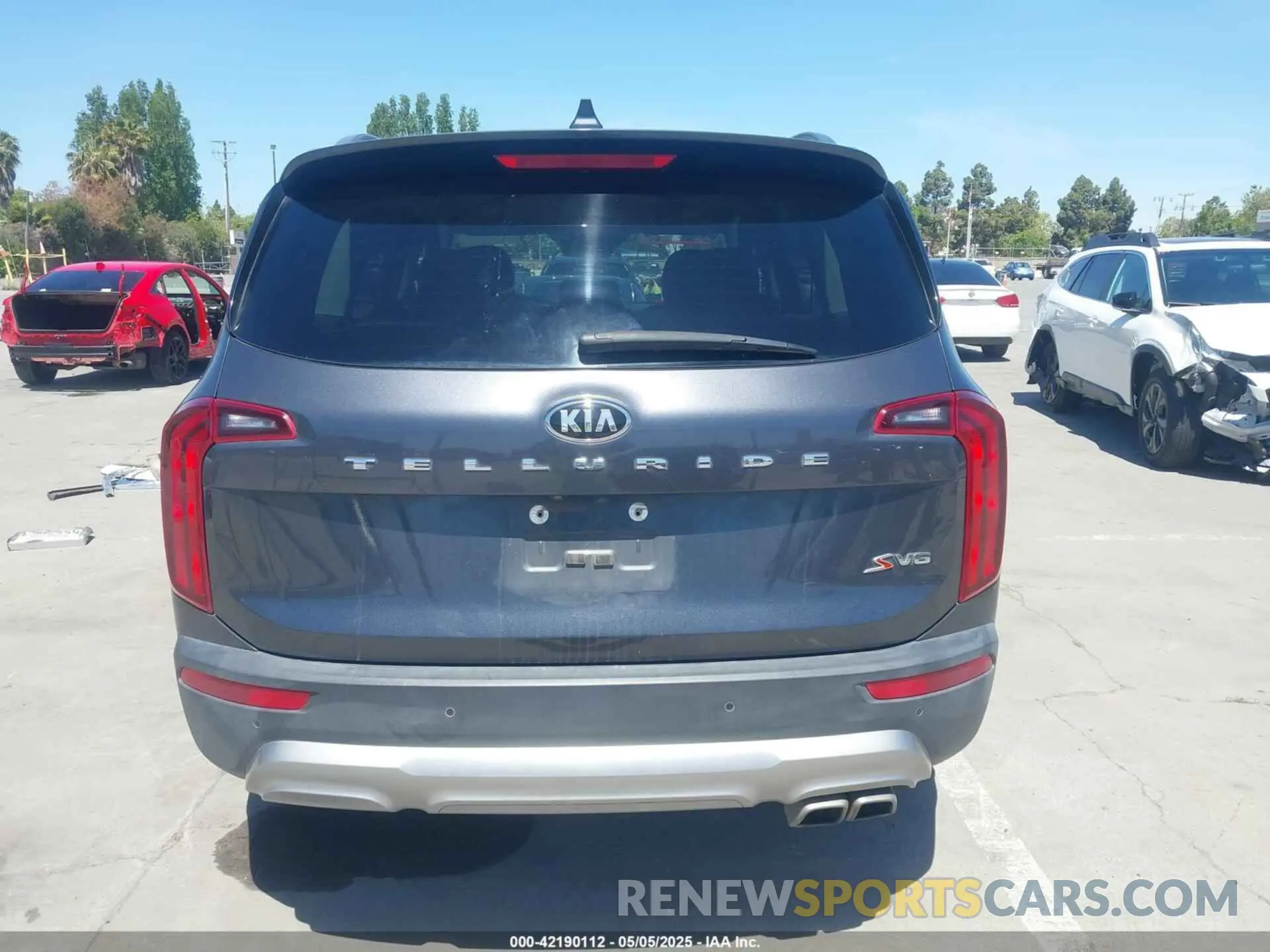 16 Photograph of a damaged car 5XYP64HC6LG006919 KIA TELLURIDE 2020