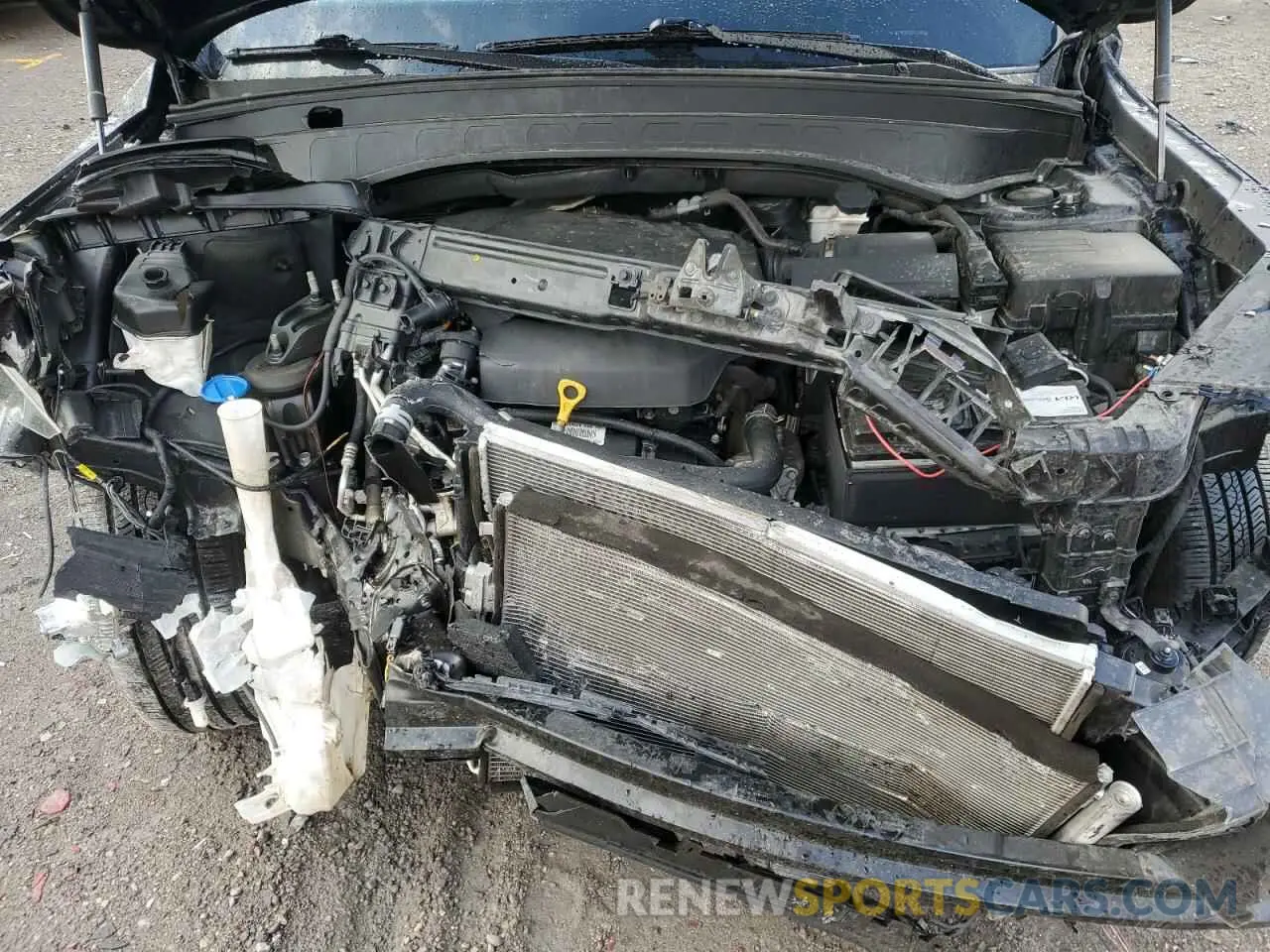 11 Photograph of a damaged car 5XYP64HC6LG019413 KIA TELLURIDE 2020