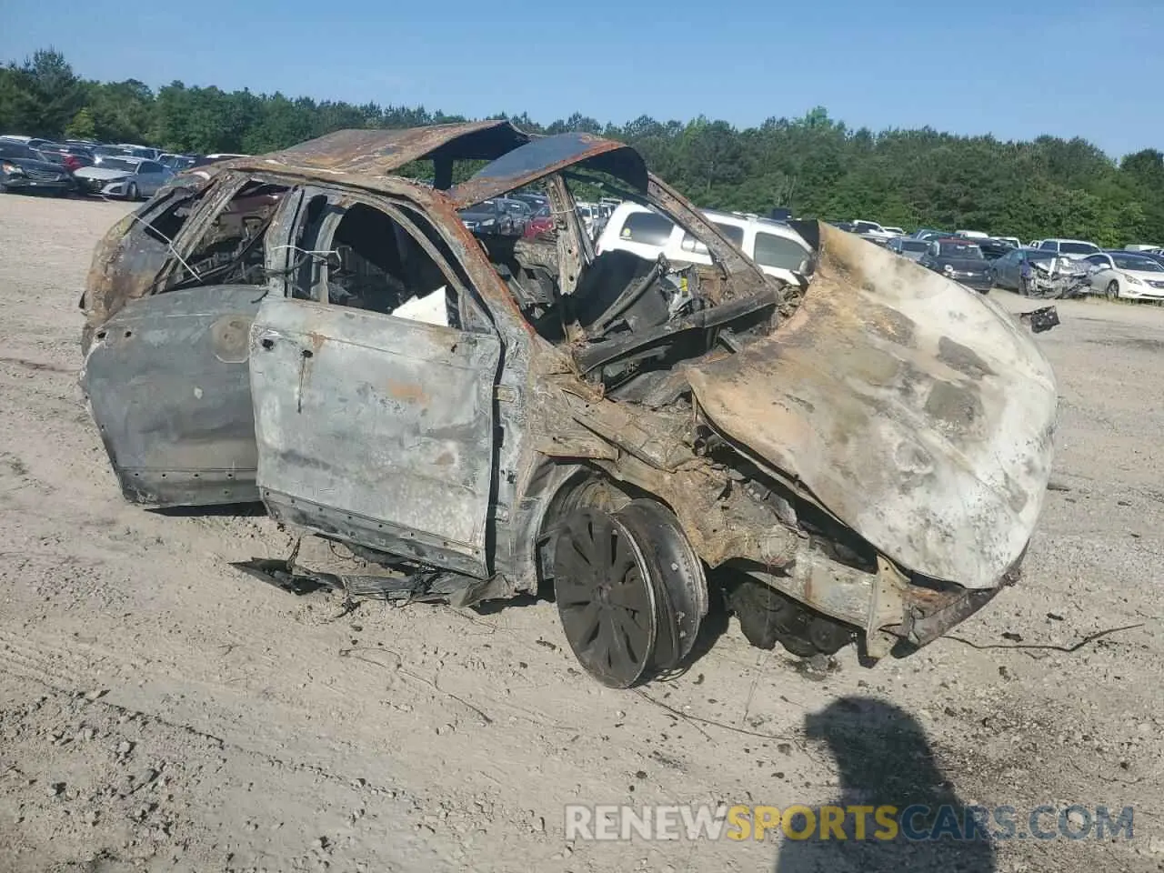 4 Photograph of a damaged car 5XYP64HC6LG019718 KIA TELLURIDE 2020